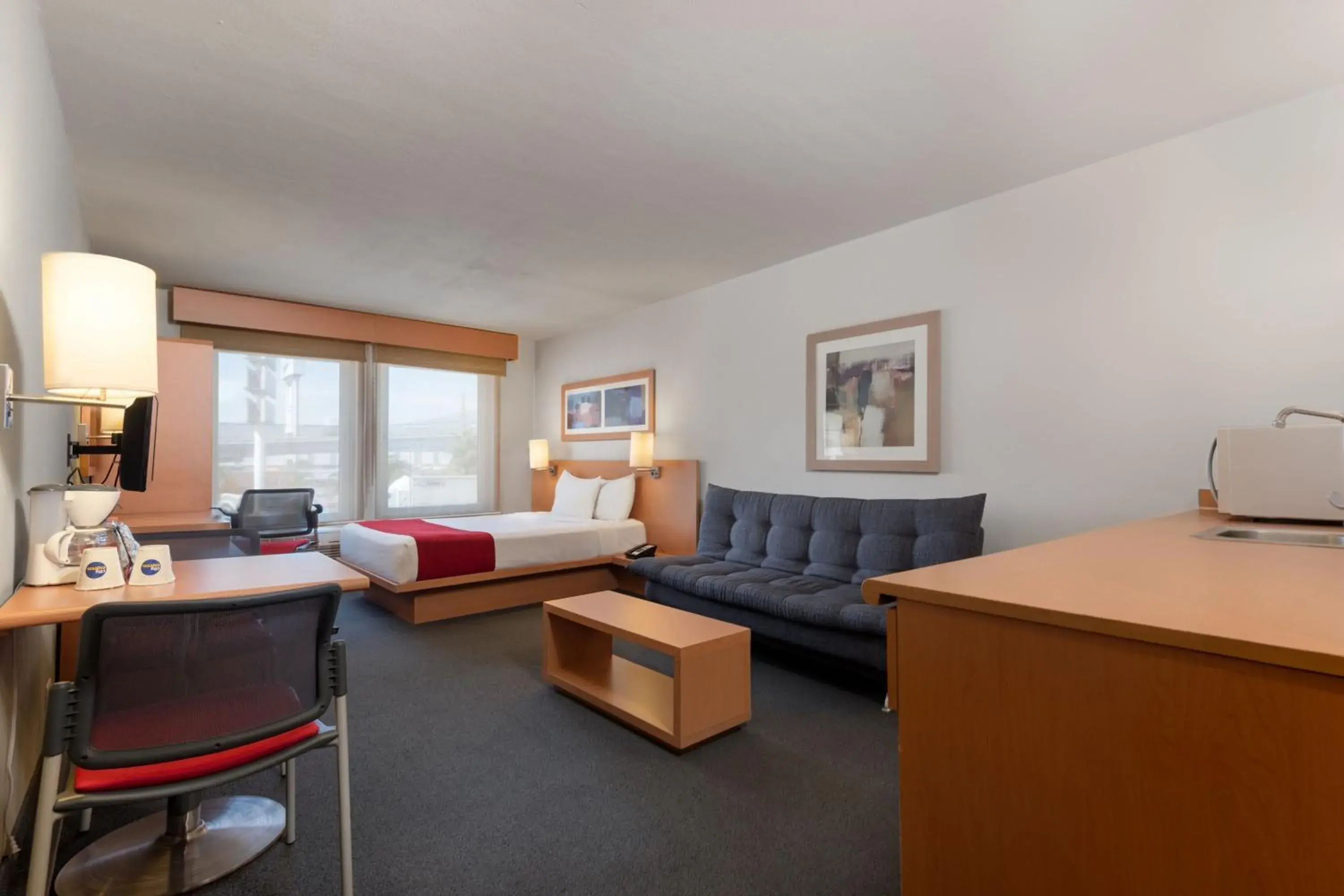 Queen Suite with Sofa Bed in City Express by Marriott Tepotzotlán Queen Suite with Sofa Bed in City Express by Marriott Tepotzotlán