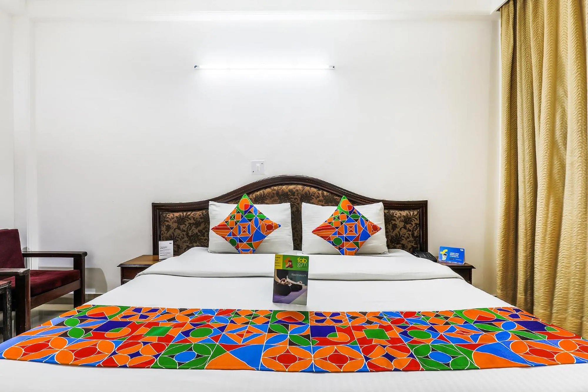 TV and multimedia, Bed in FabExpress Hemkunt Mansion