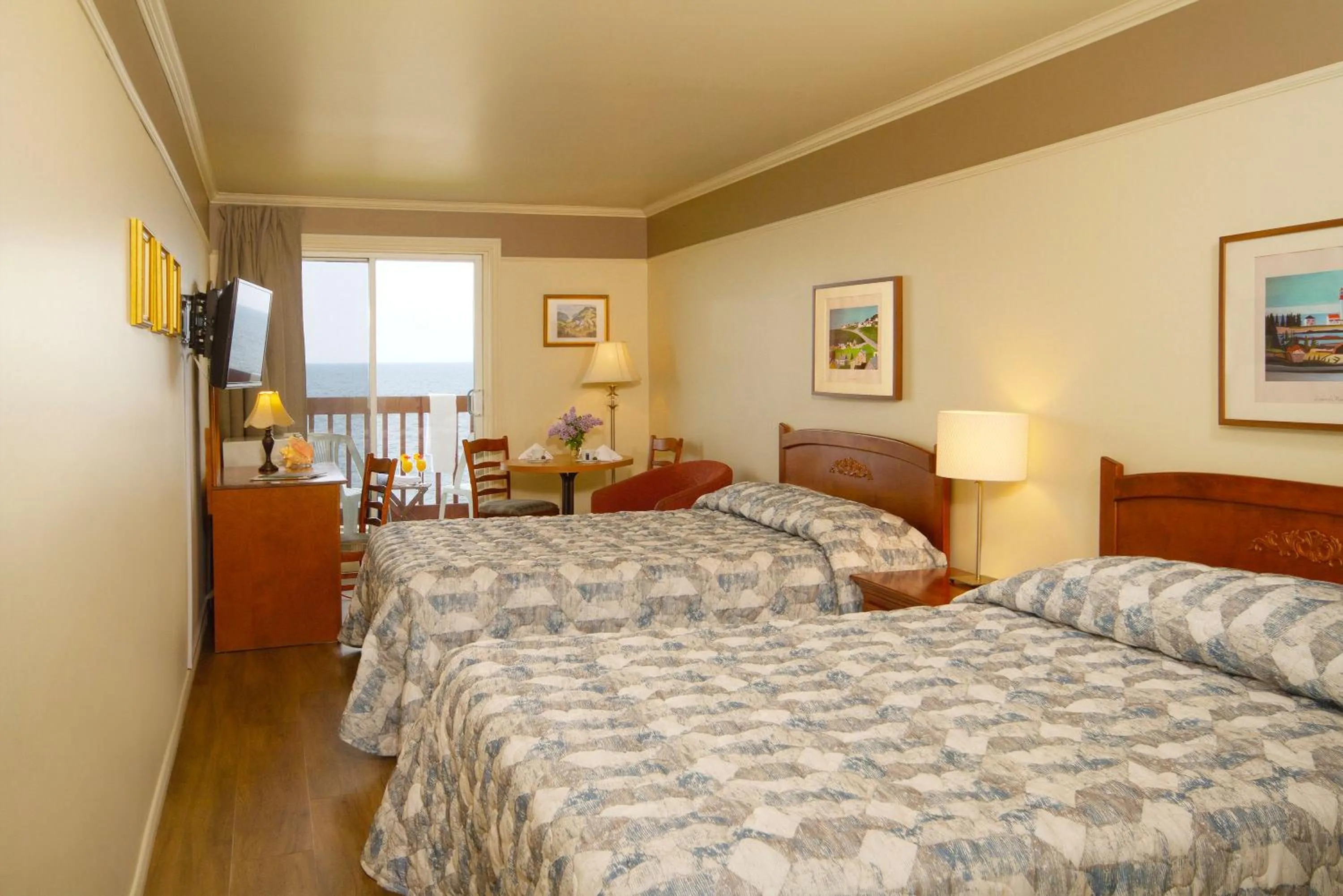 Bed in Hotel Motel Belle Plage