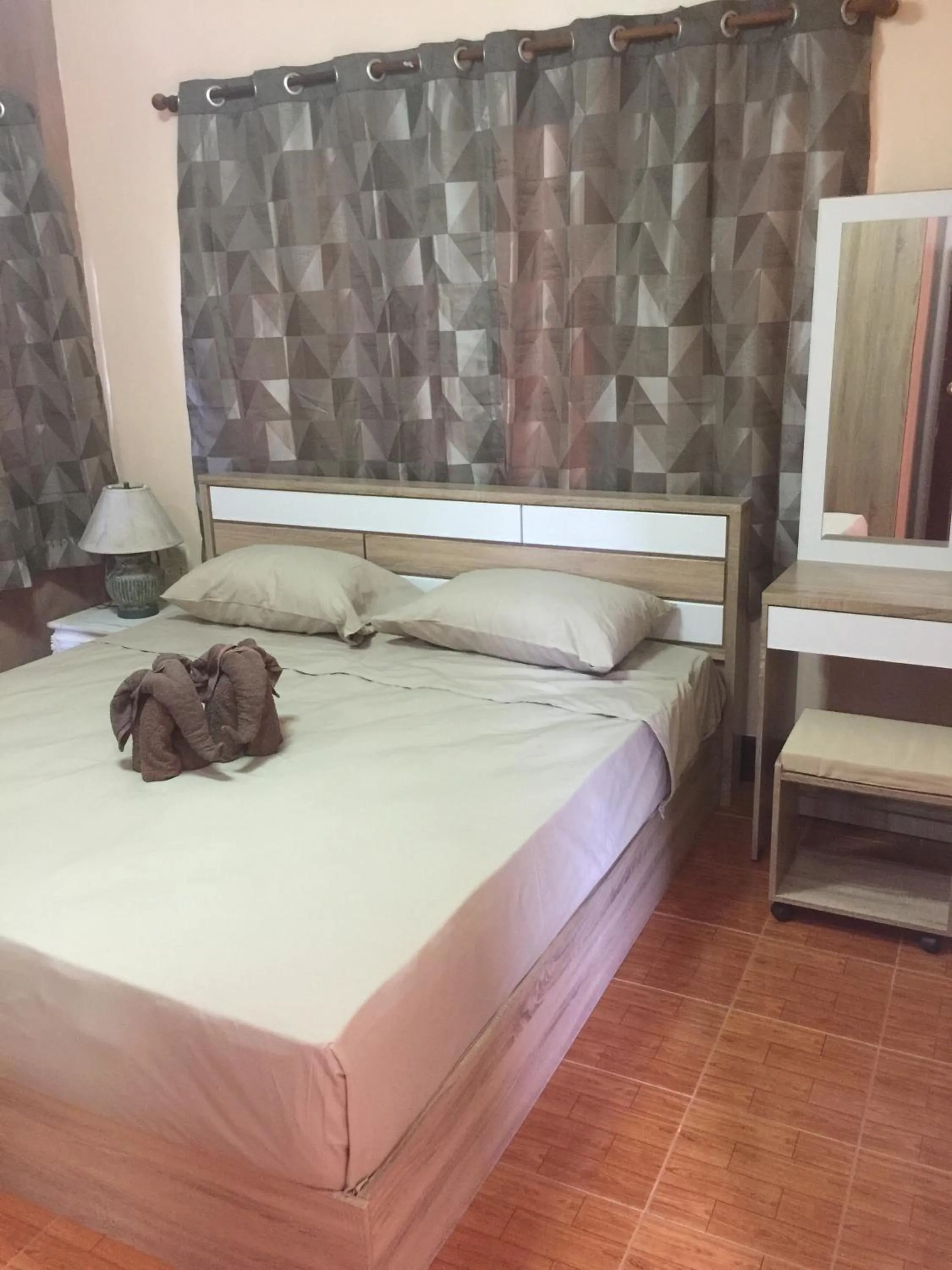 Bedroom, Bed in Villa Kamala Beach