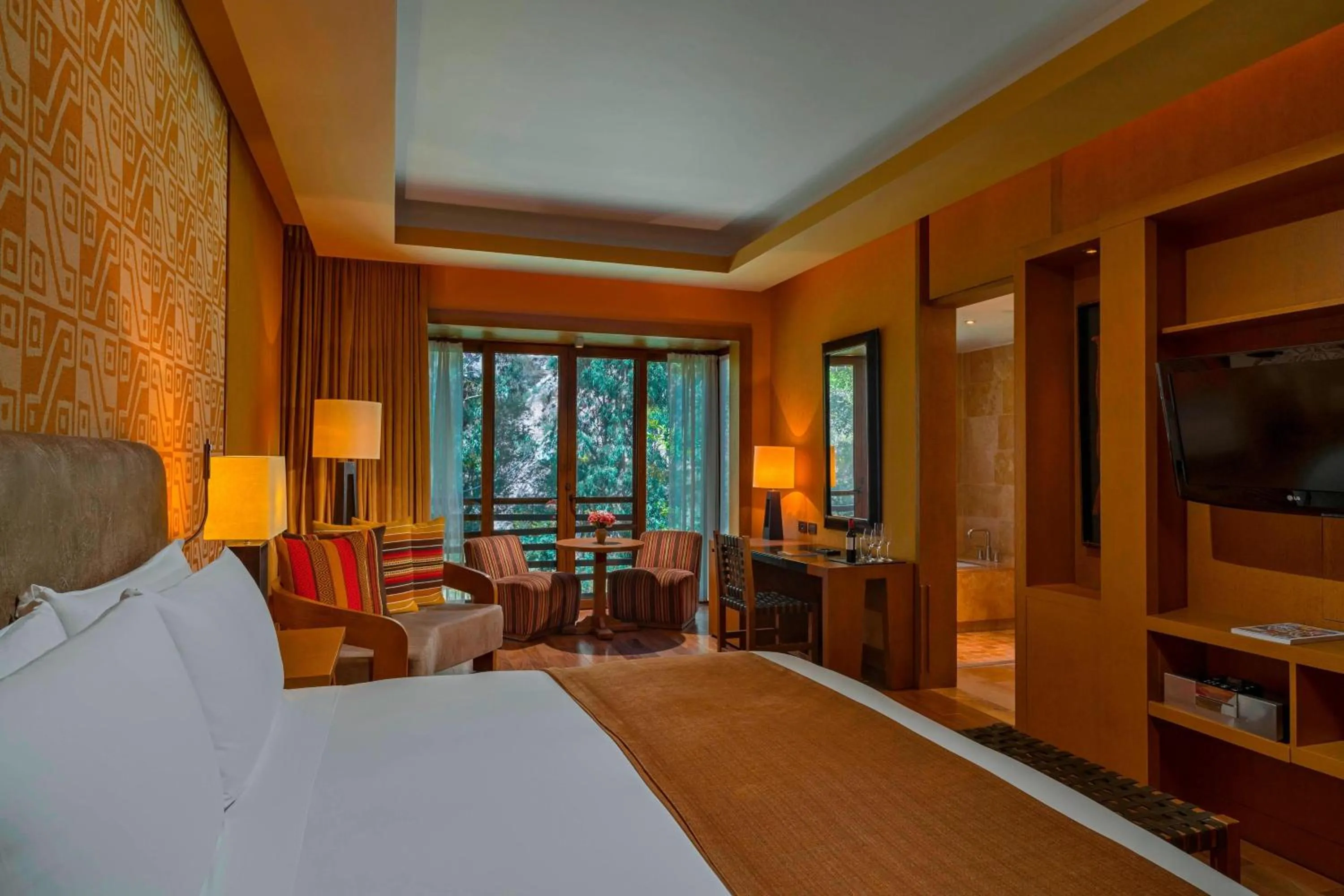 Photo of the whole room, Bed in Tambo del Inka, a Luxury Collection Resort & Spa, Valle Sagrado