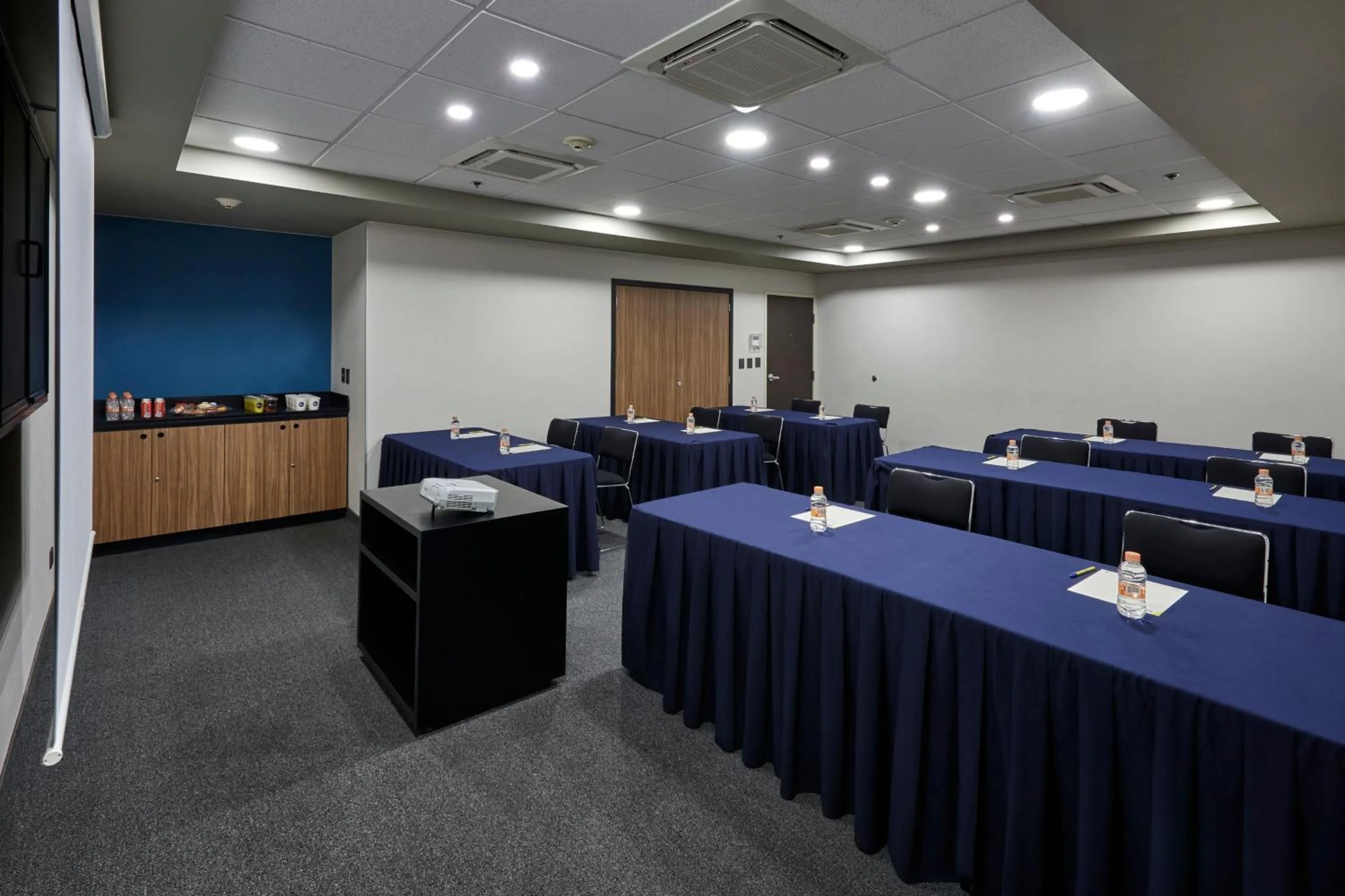 Meeting/conference room in City Express by Marriott Tijuana Rio