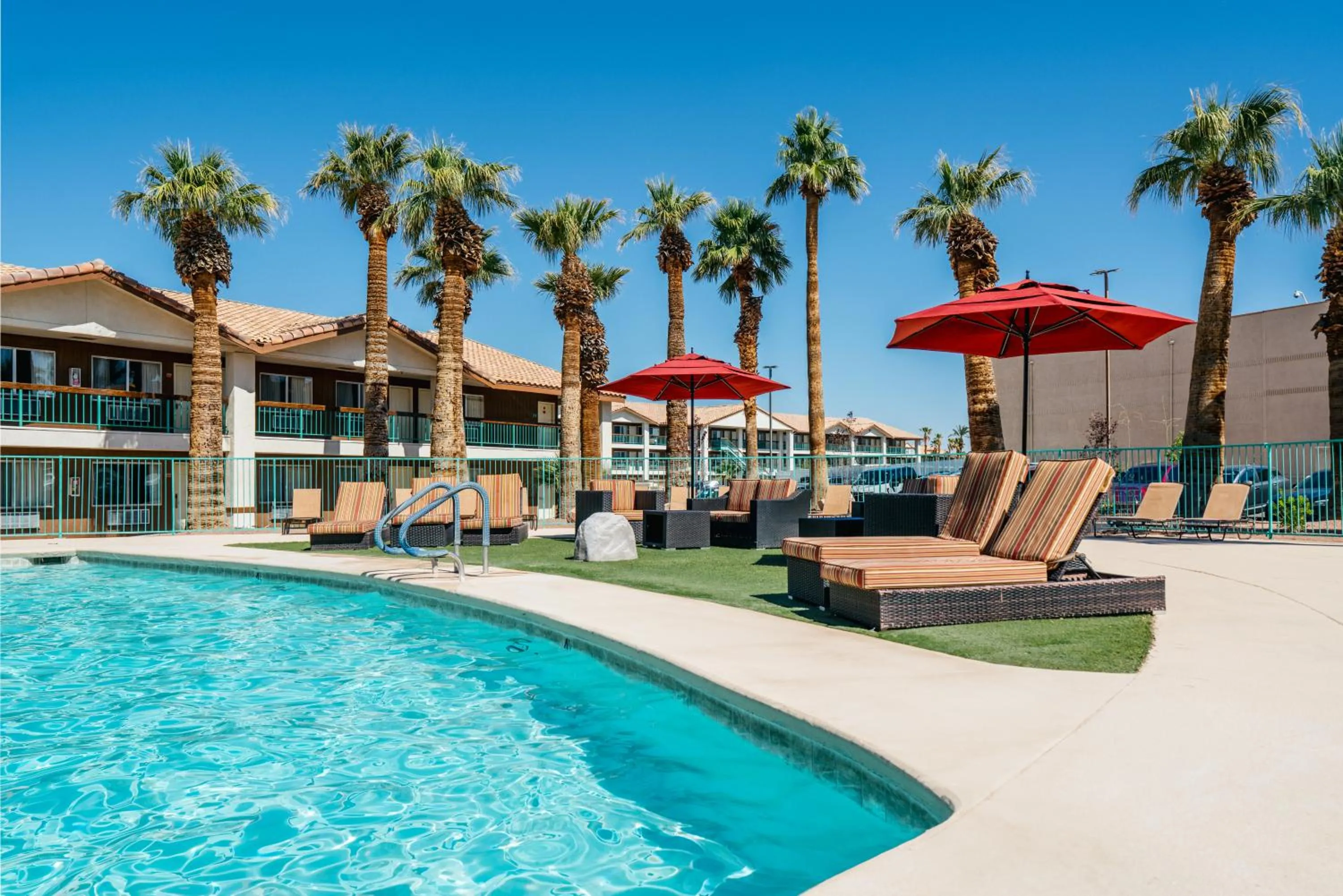 Swimming pool in Virgin River Casino and Lodge