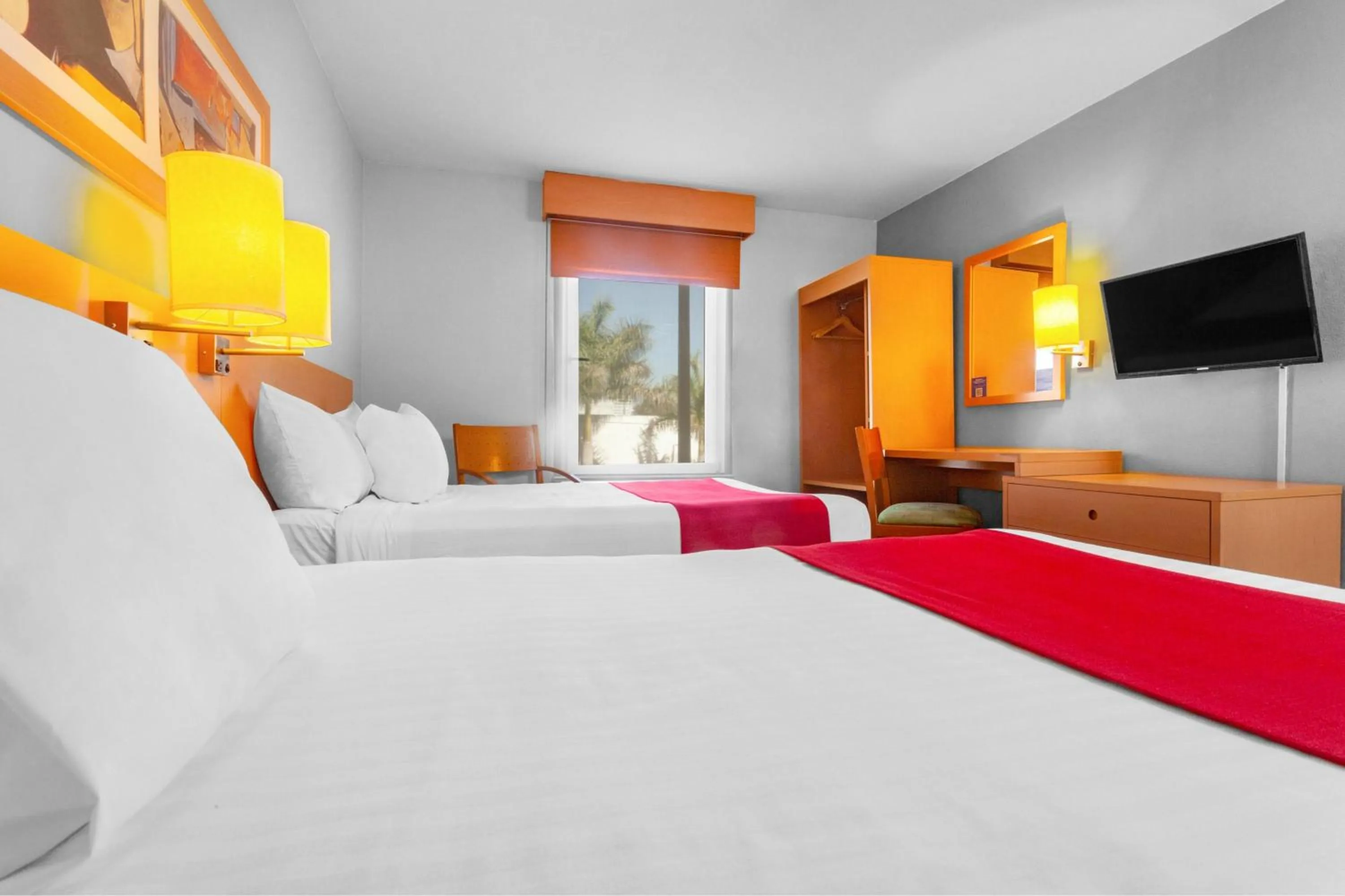 Photo of the whole room, Bed in City Express by Marriott Celaya Parque