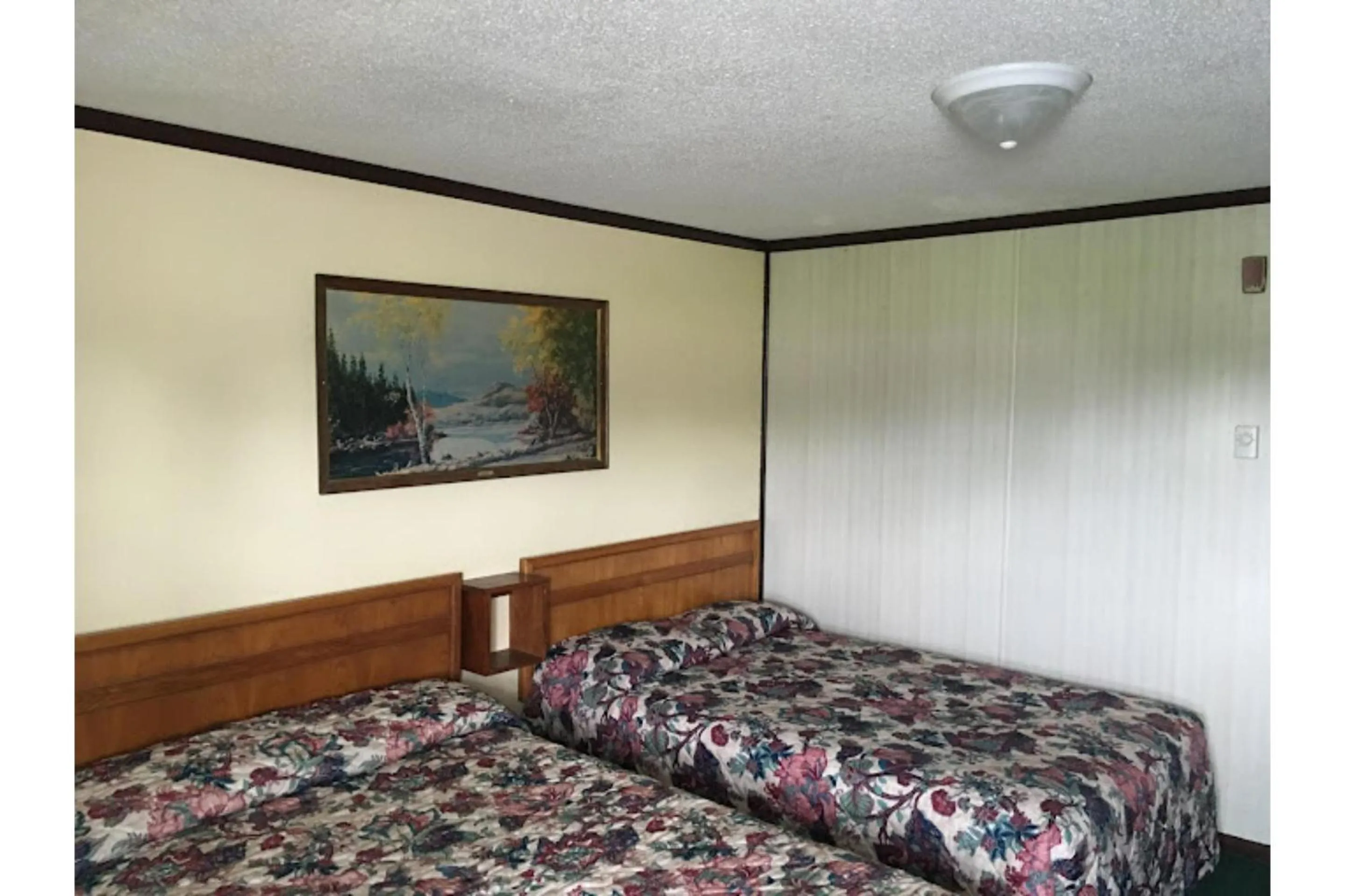 Bedroom, Bed in Capri Motel By OYO Elwood, Wathena