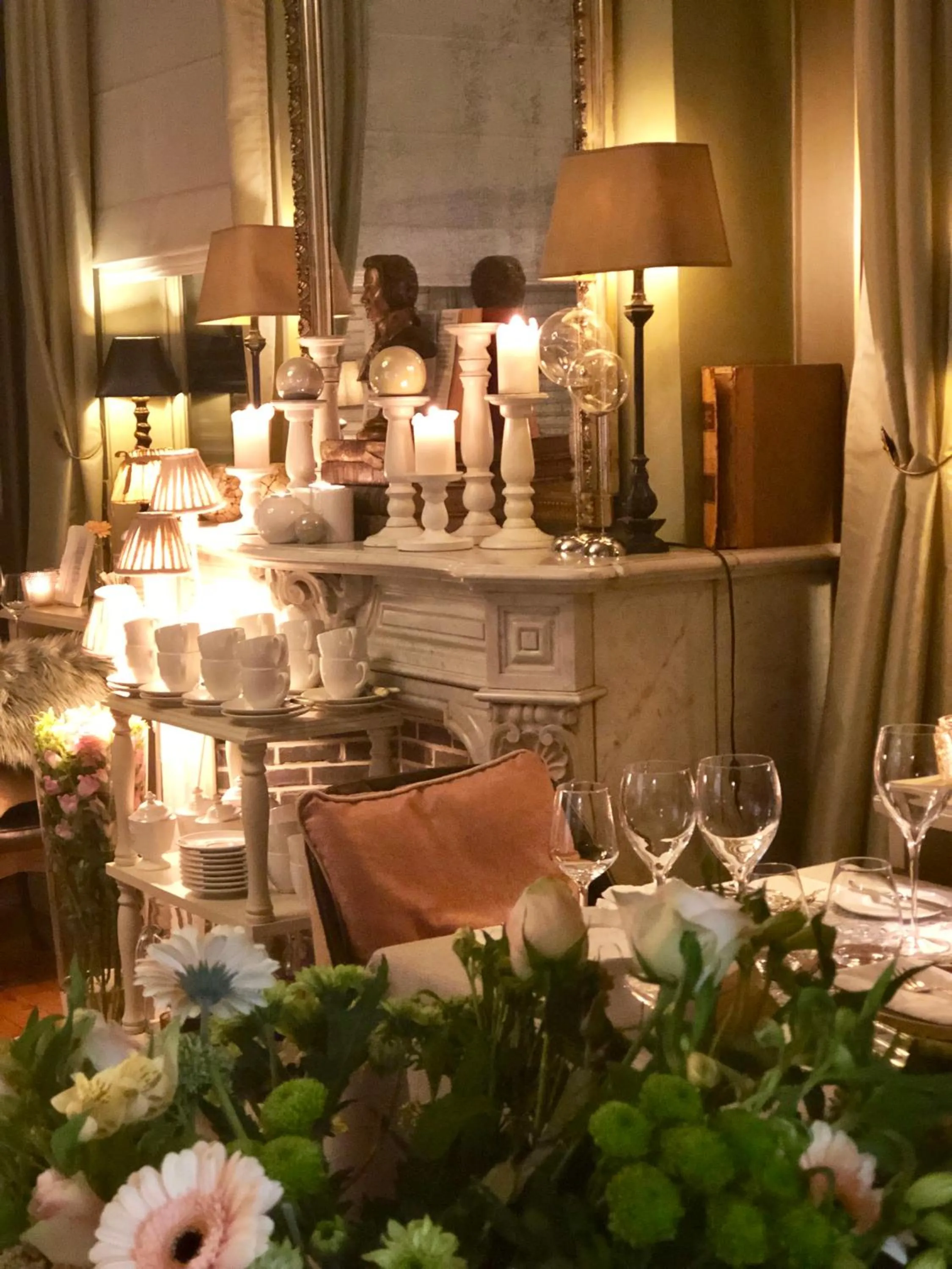 Restaurant/places to eat in Charmehotel Manoir Ogygia