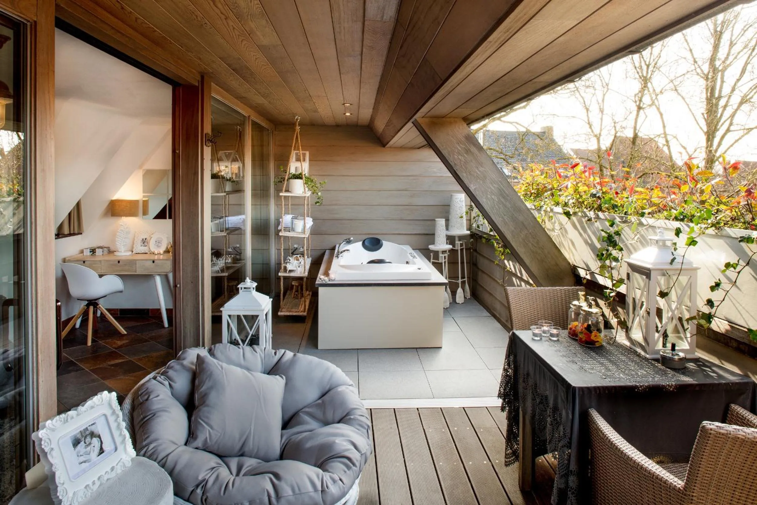 Balcony/Terrace in Charmehotel Manoir Ogygia