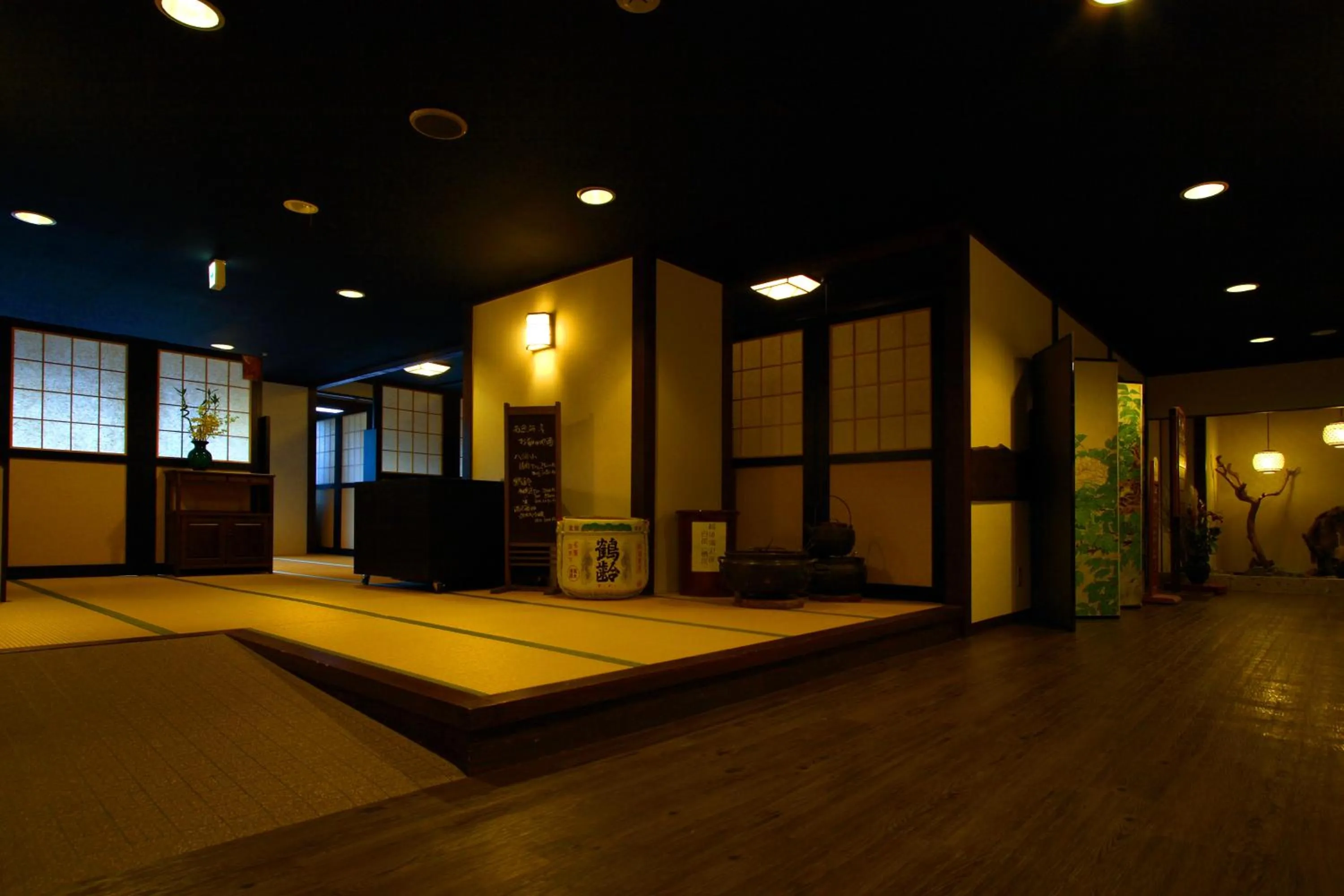 Restaurant/places to eat in Takahan