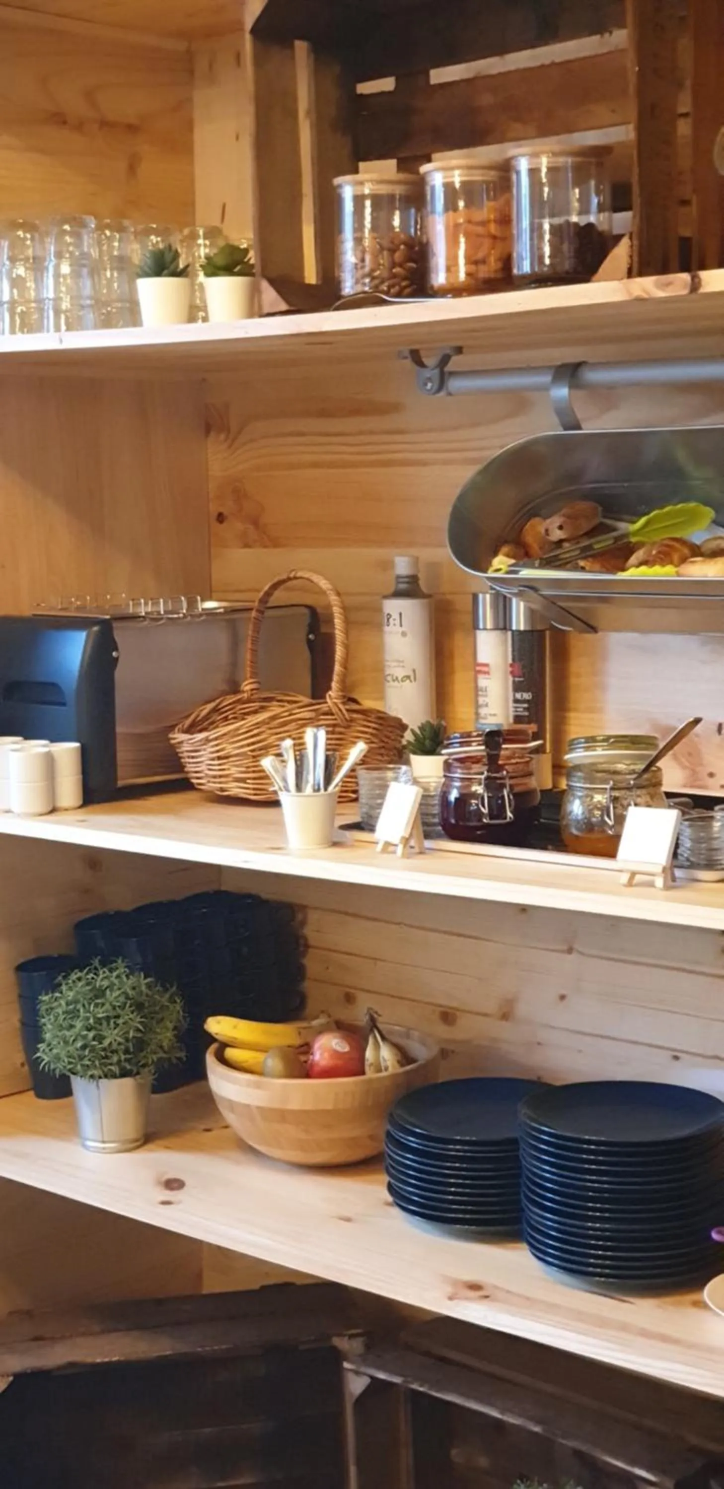 Food and drinks in Hôtel La Baïne