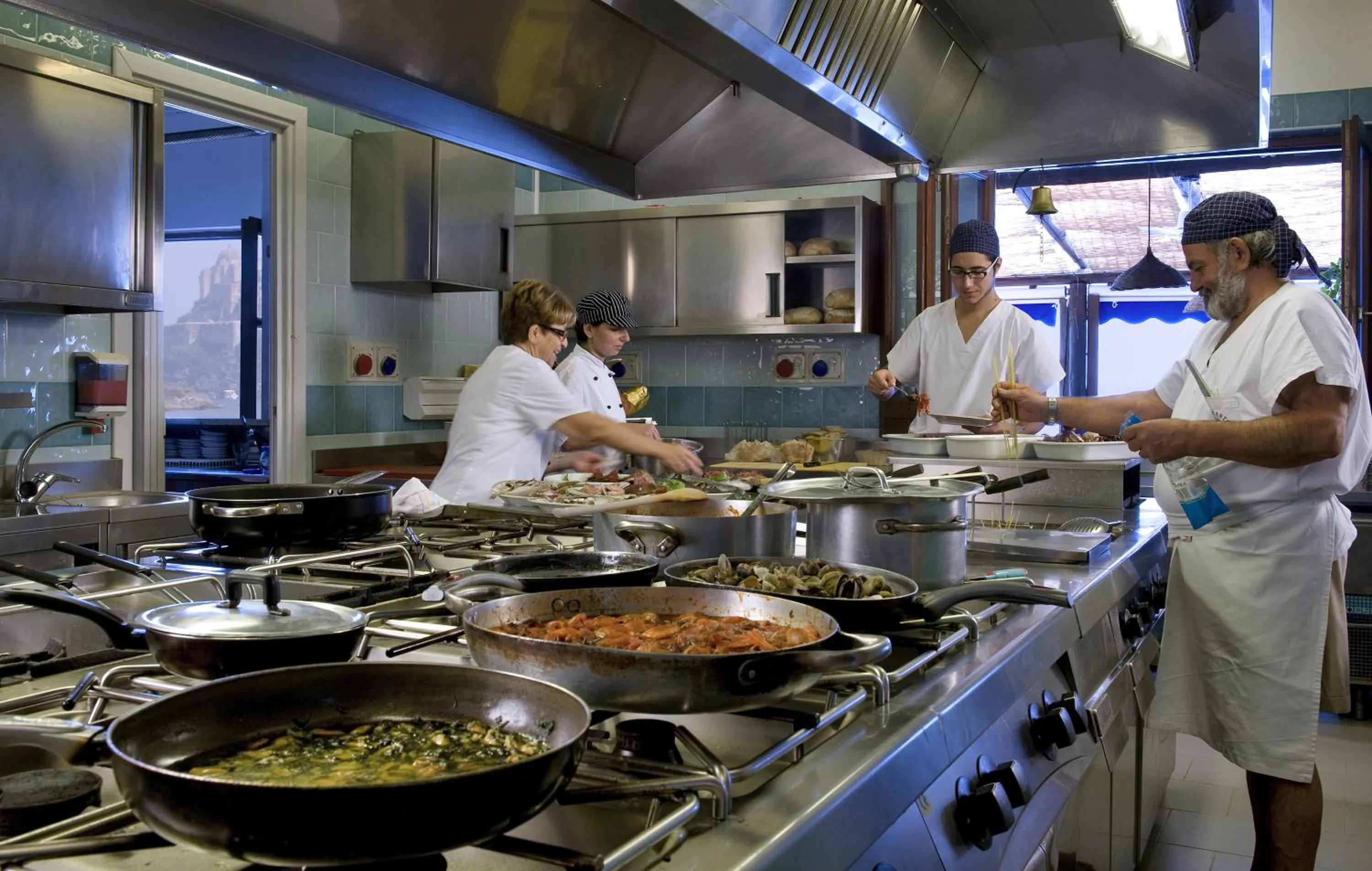 Staff in Hotel Da Maria