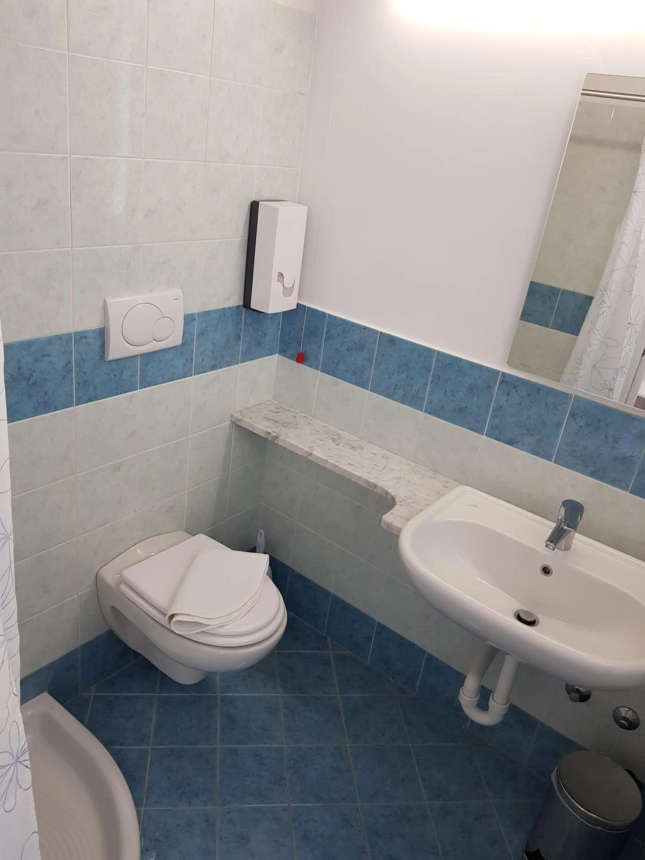 Toilet in Hotel Da Maria