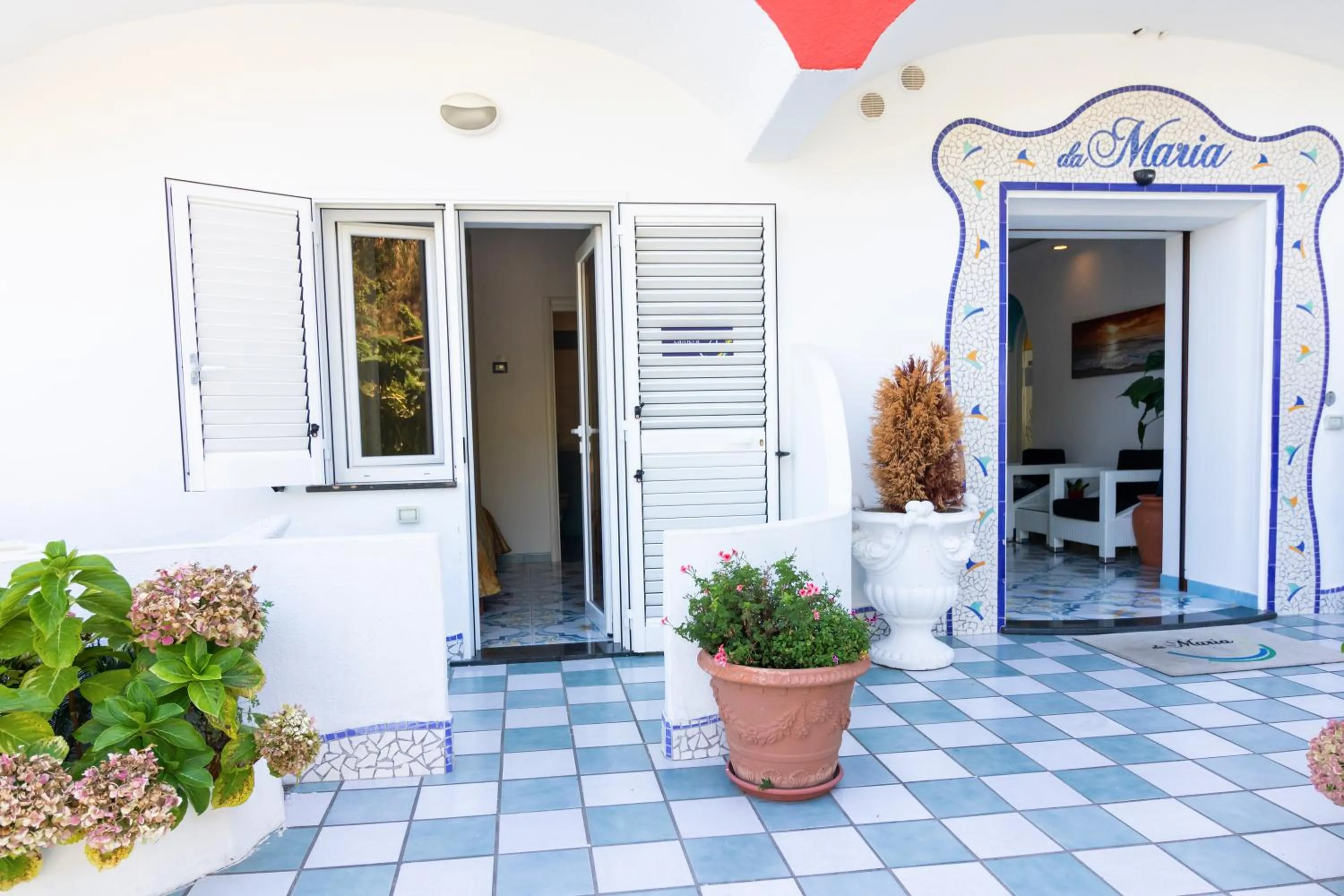 Property building in Hotel Da Maria