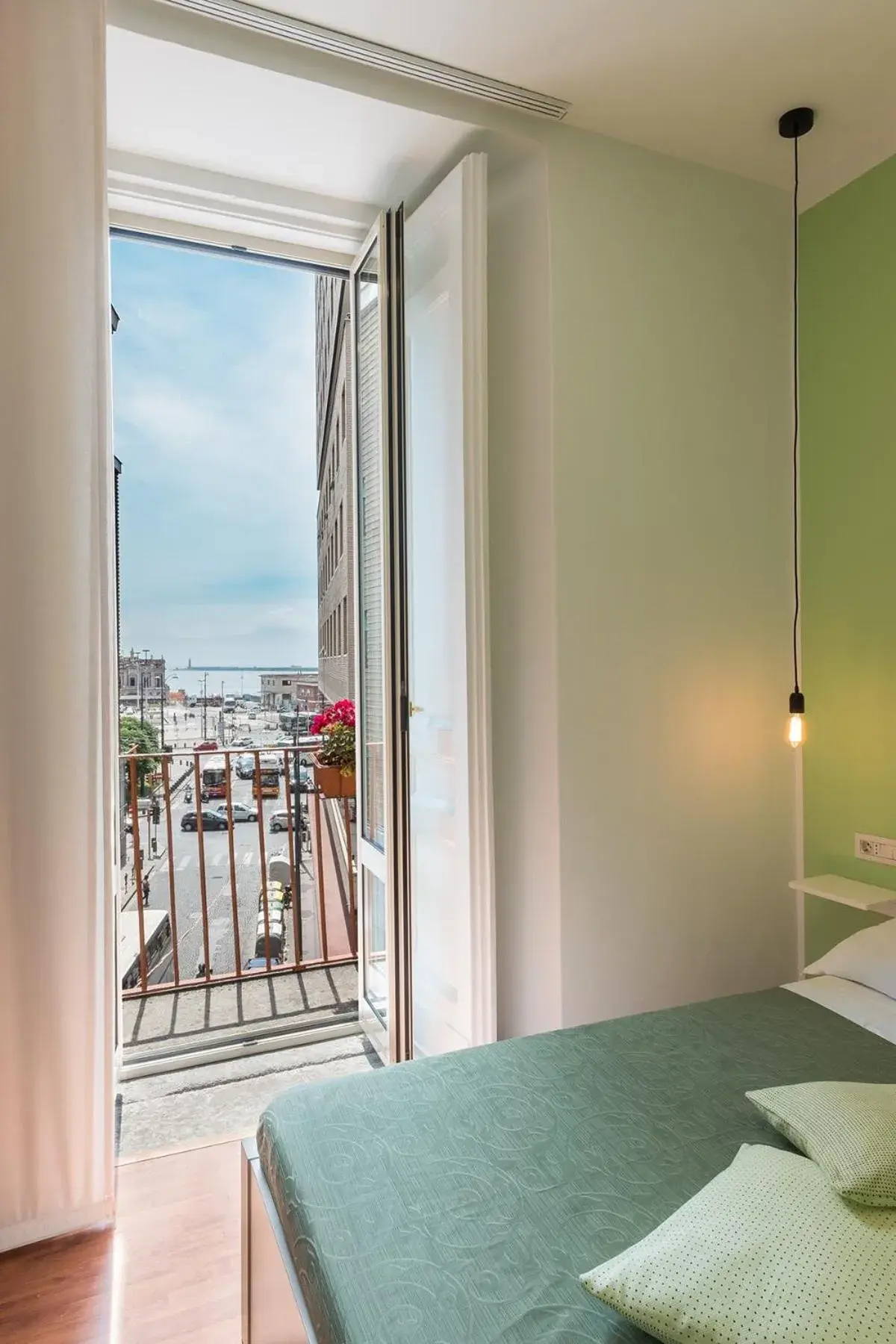 Deluxe Double Room with Balcony and Sea View in B&B Monserrato Deluxe Double Room with Balcony and Sea View in B&B Monserrato