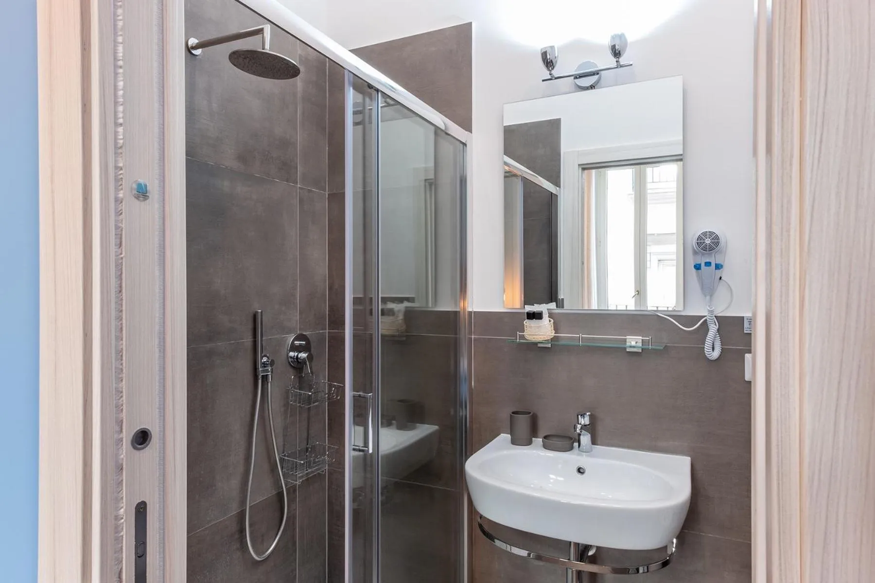 Toilet in B&B Monserrato