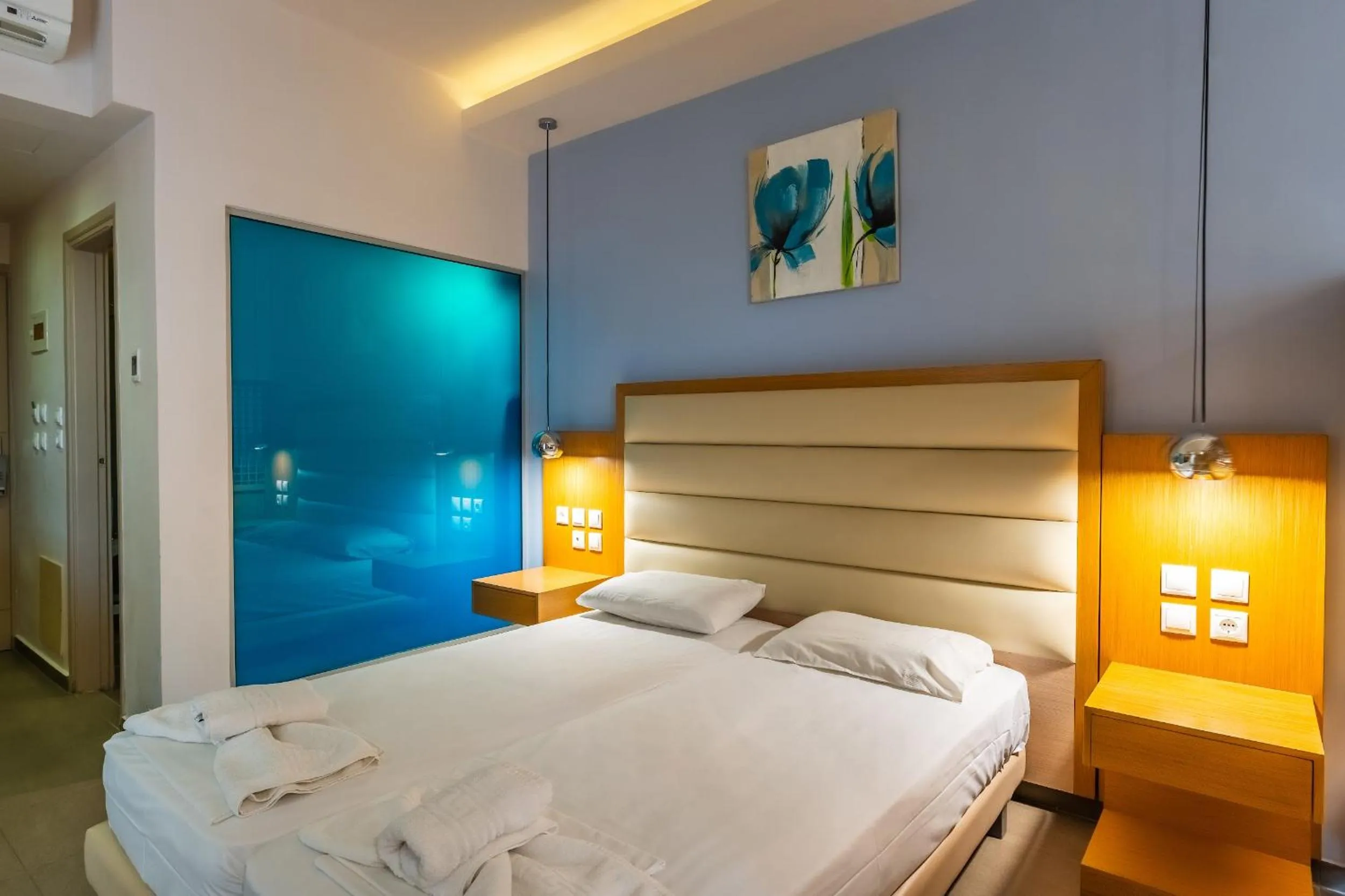 Bedroom, Bed in Pantheon Hotel