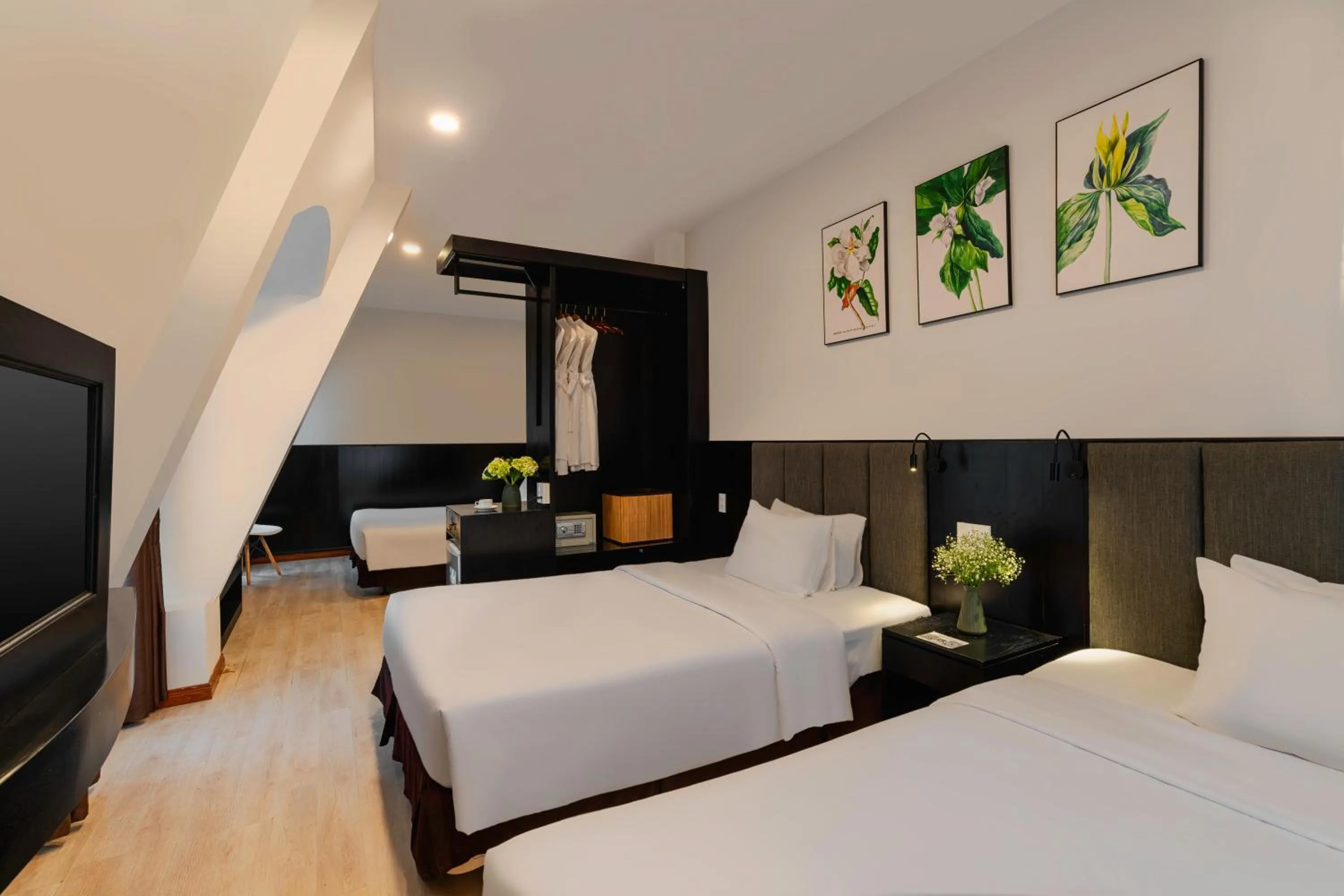 Bedroom, Bed in Nature Hotel - Luong The Vinh