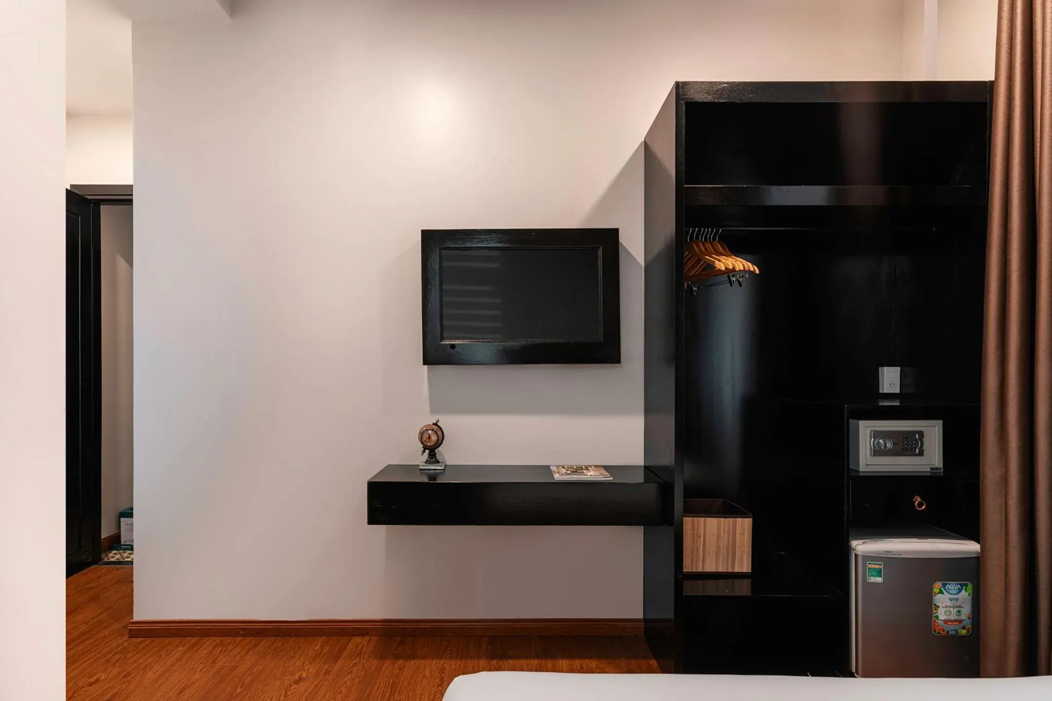 furniture in Nature Hotel - Luong The Vinh