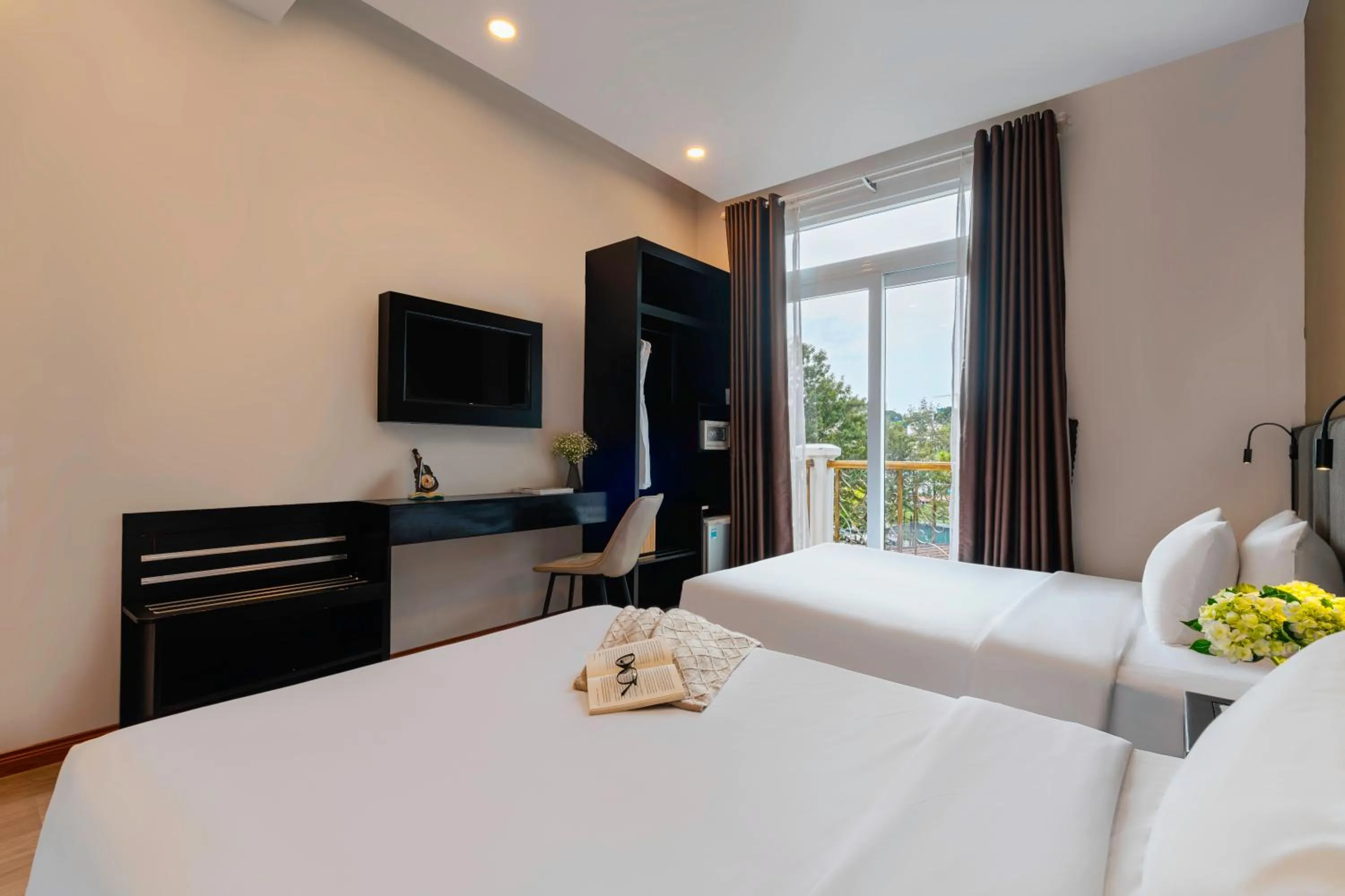 Bed in Nature Hotel - Luong The Vinh