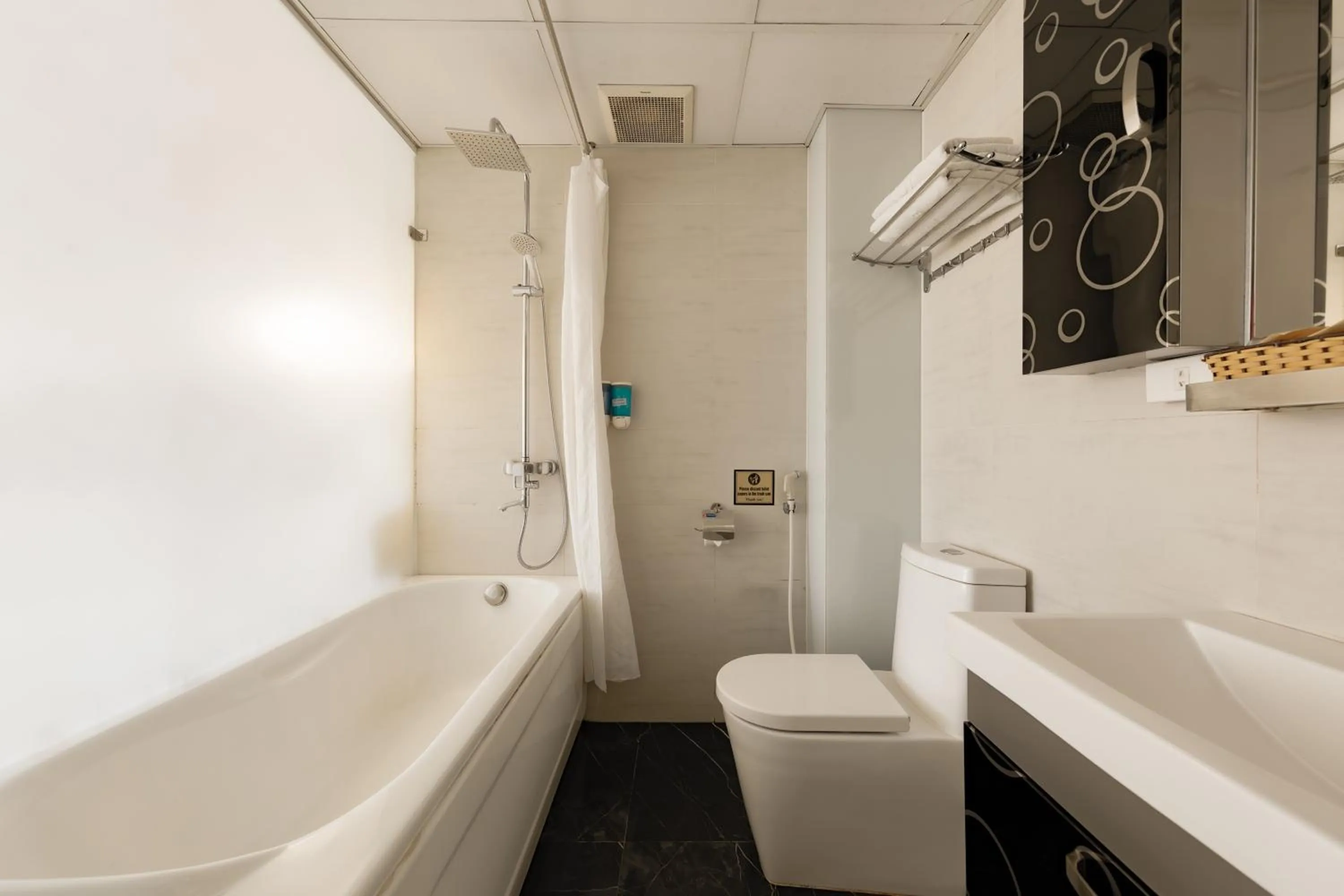 Toilet in Bella Rosa Trendy Hotel & Spa