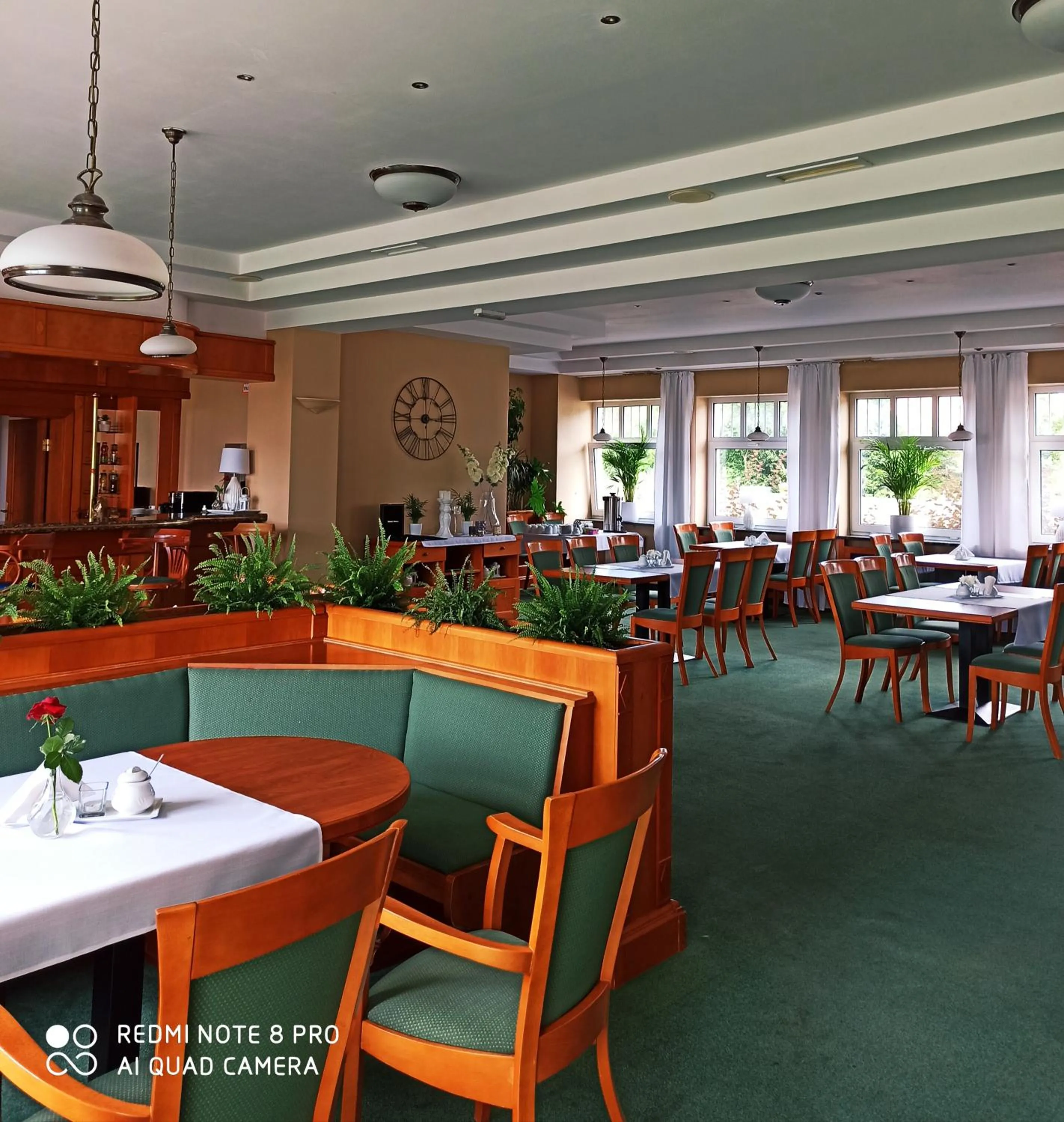 Restaurant/places to eat in Motel Petro