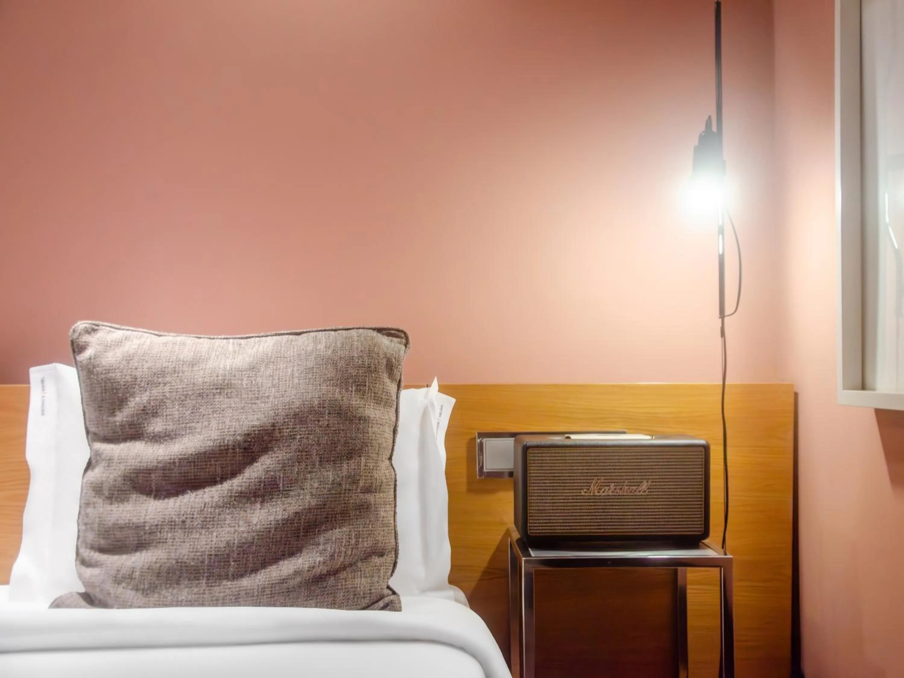 Bedroom, Bed in Browns Downtown Hotel