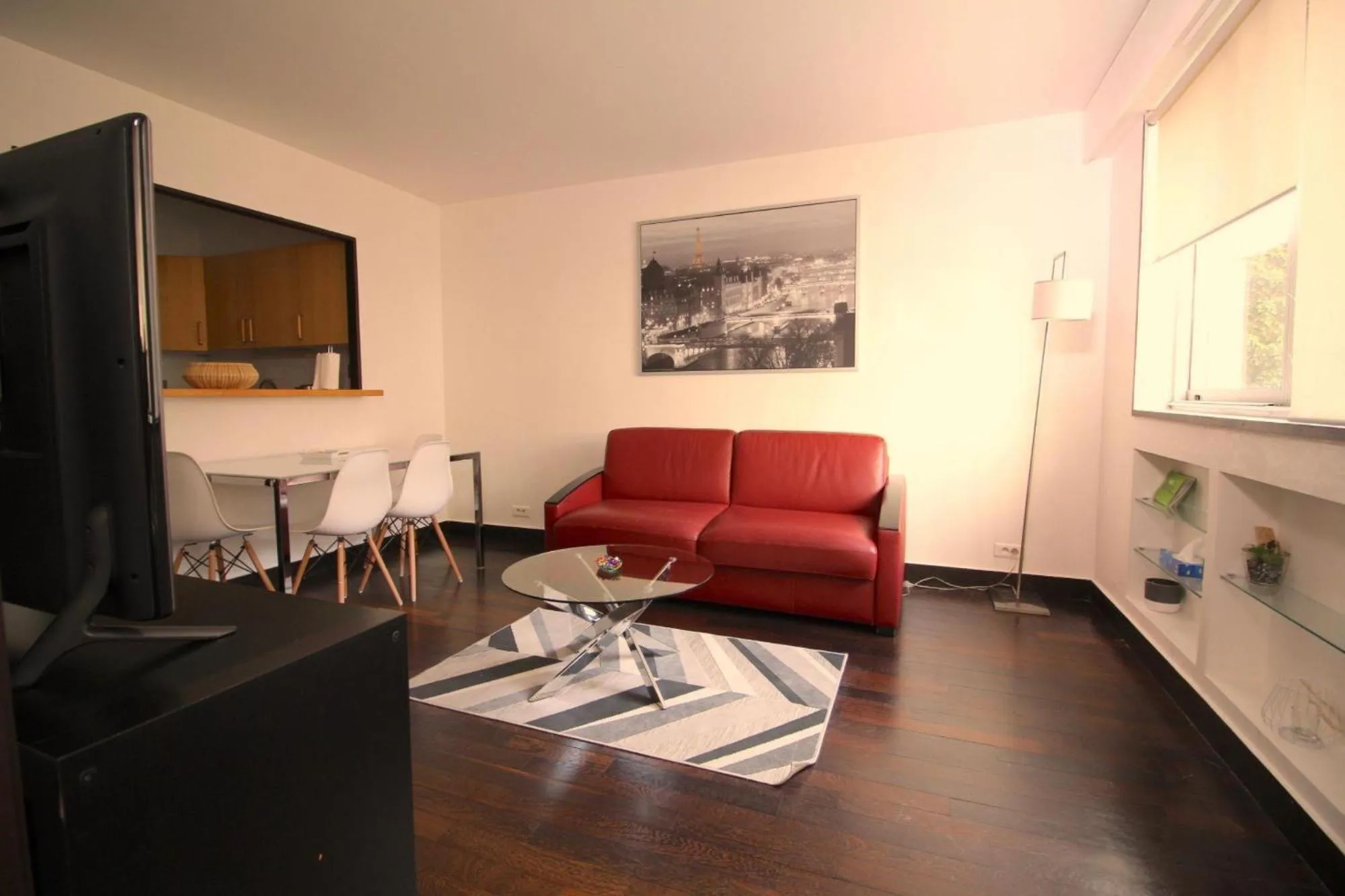 Living room in Short Stay Paris Apartments