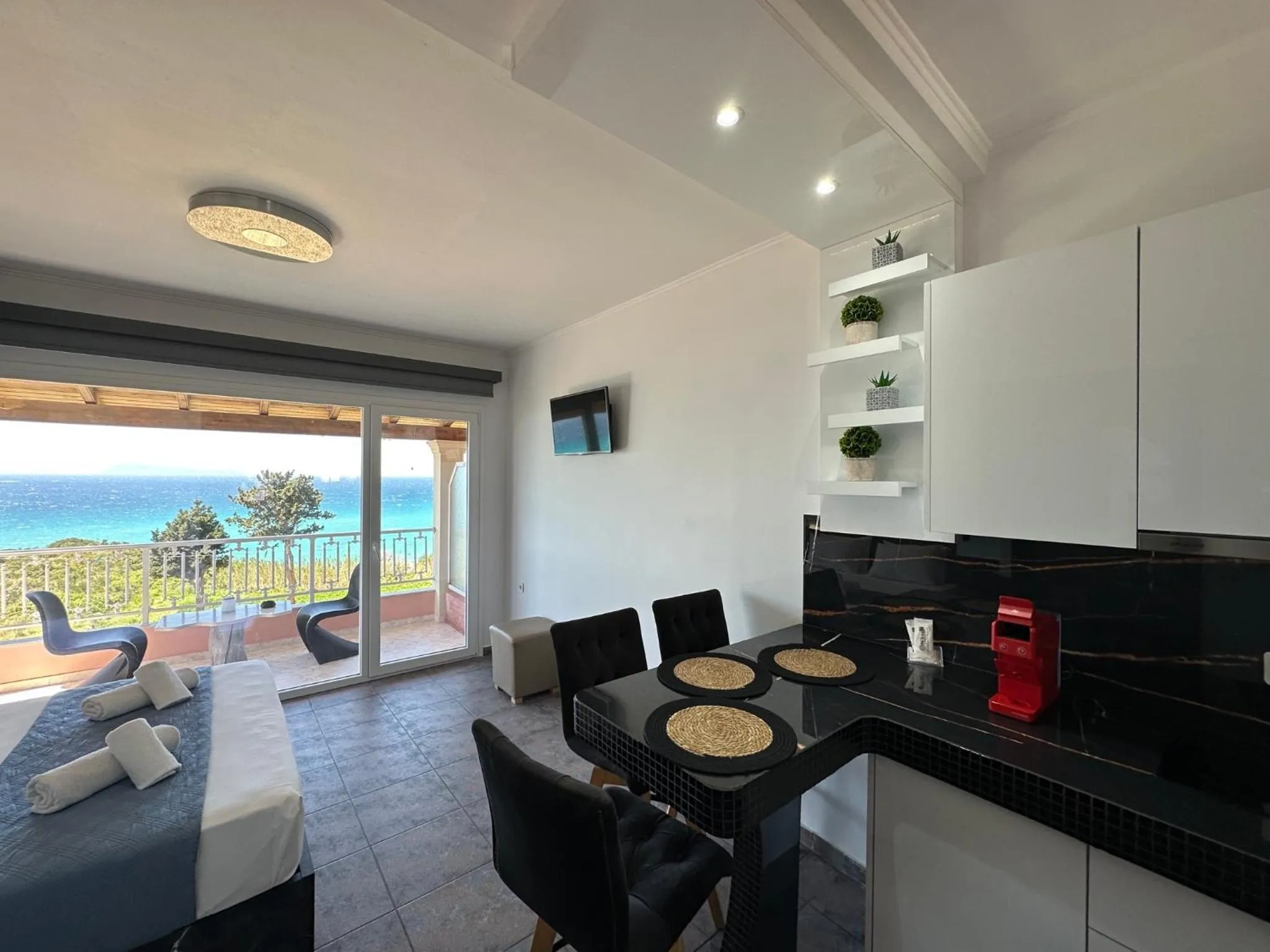 Kitchen or kitchenette in Nikos Apartments Corfu