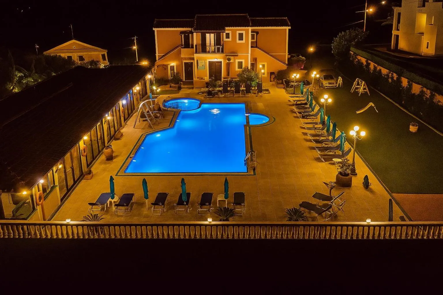 Property building in Nikos Apartments Corfu