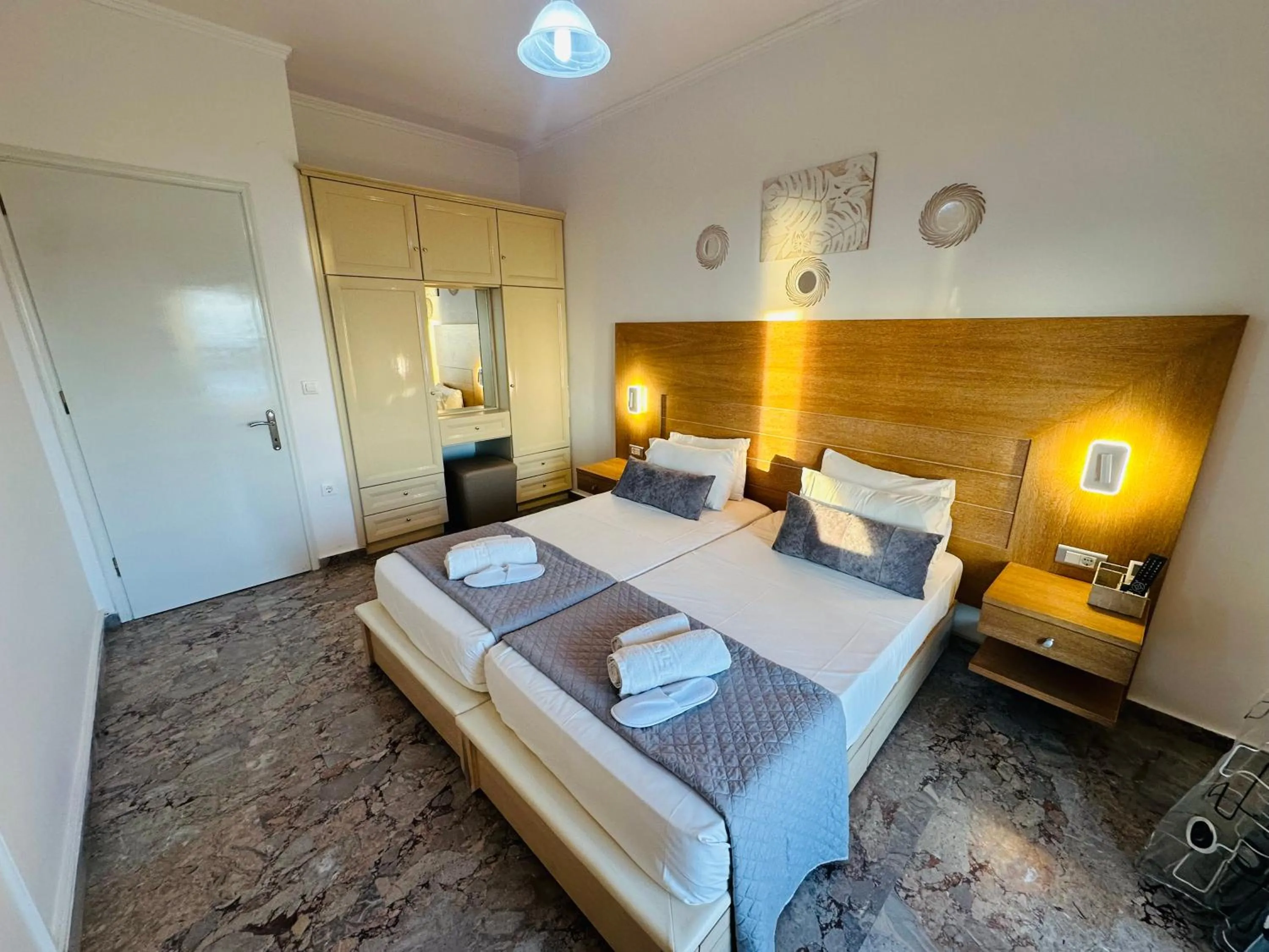 Bed in Nikos Apartments Corfu