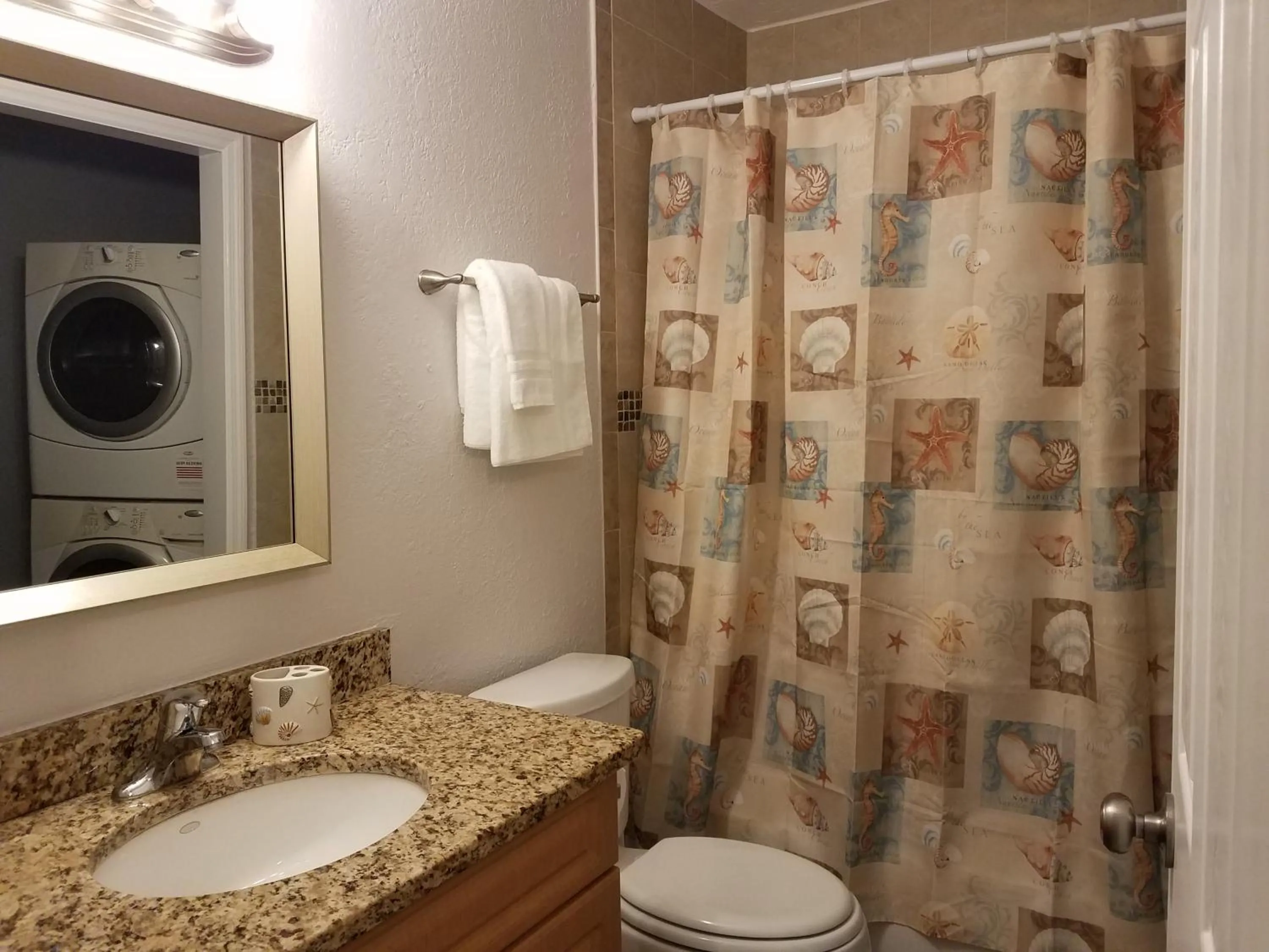 2BR/1BA Sienna Park Apartment