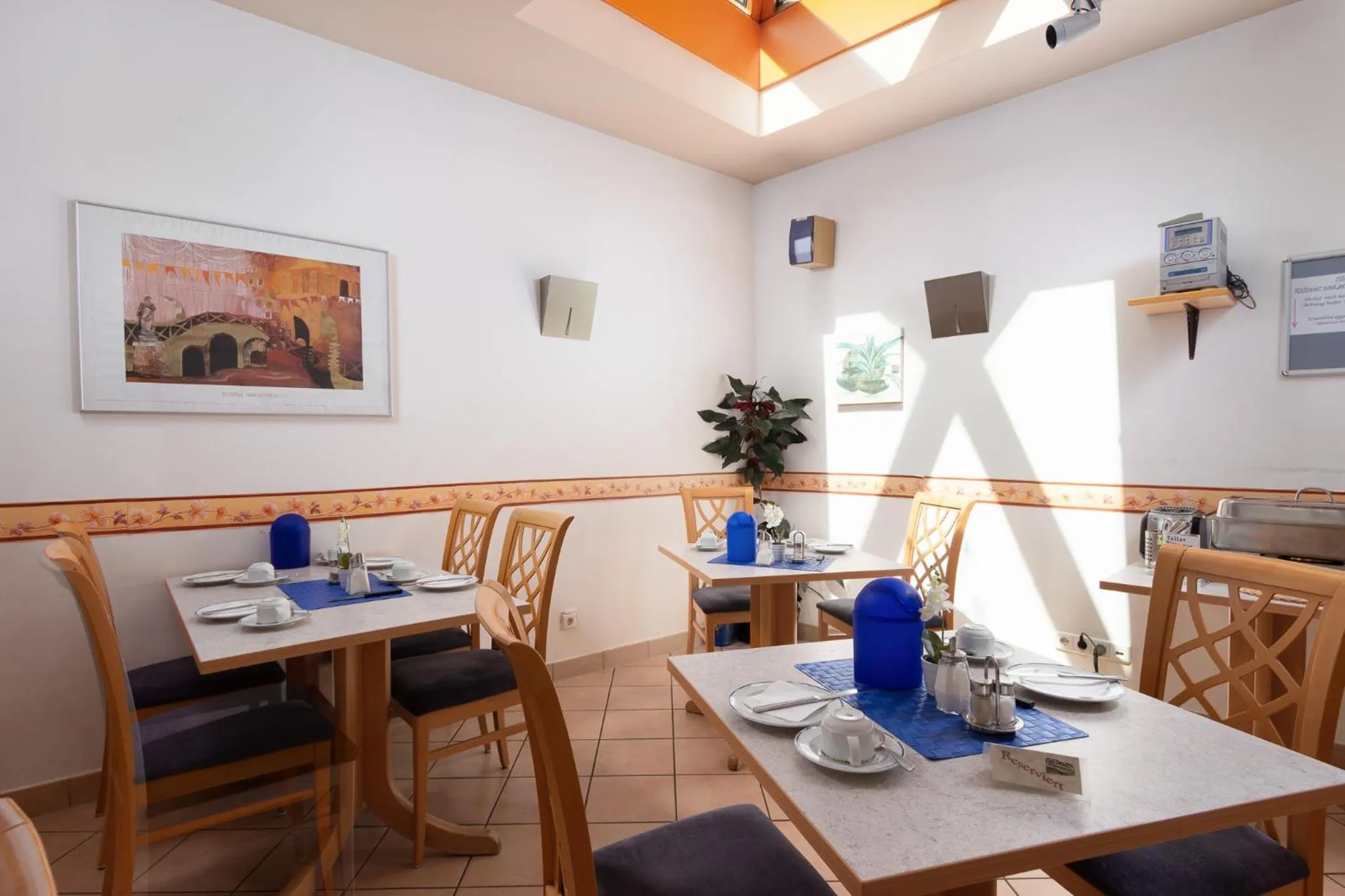 Decorative detail in Zum Waldhorn