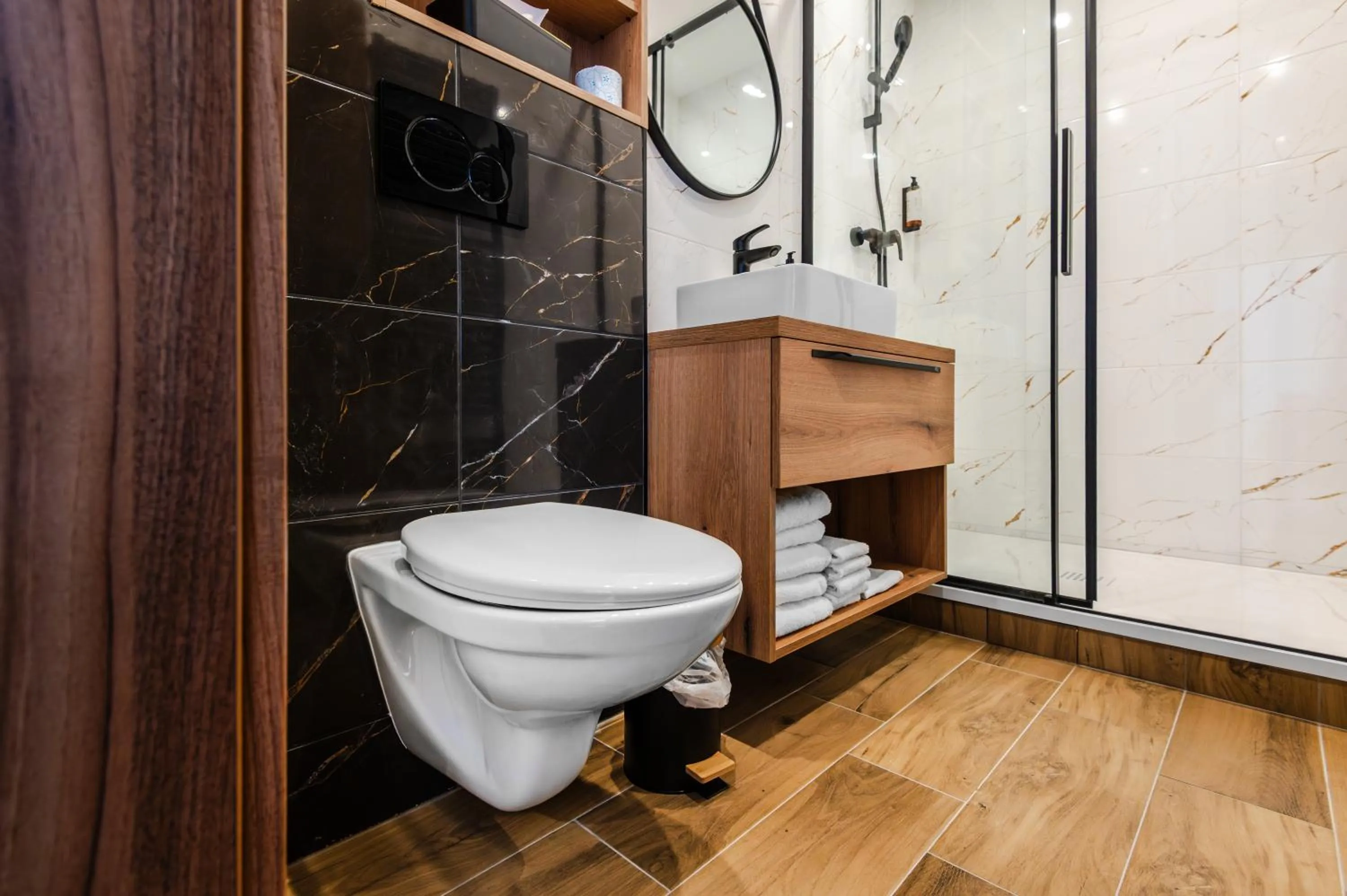 No 28 Rooms & Apartments