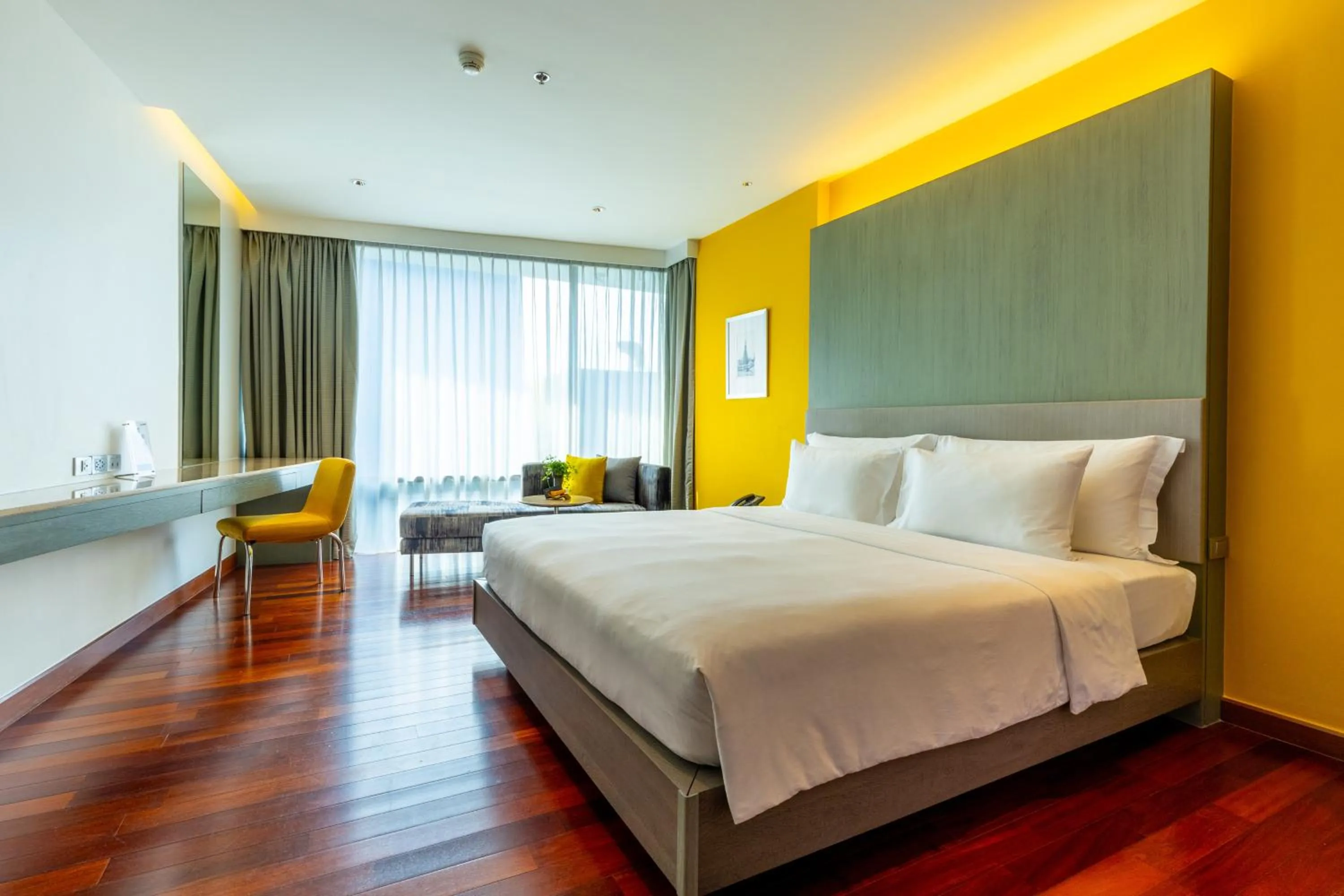 Bedroom, Bed in LiT BANGKOK Hotel