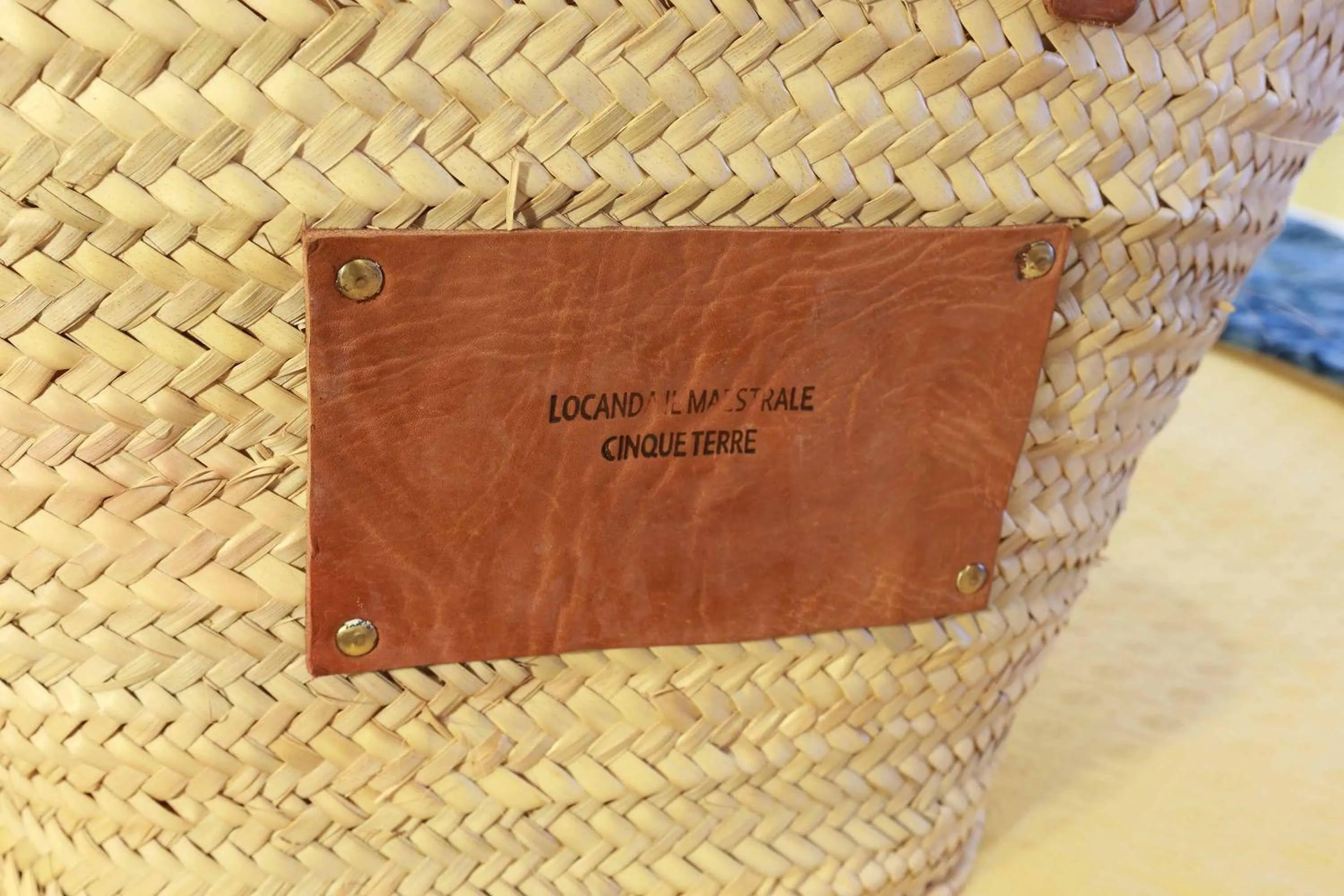 Decorative detail in Locanda Il Maestrale