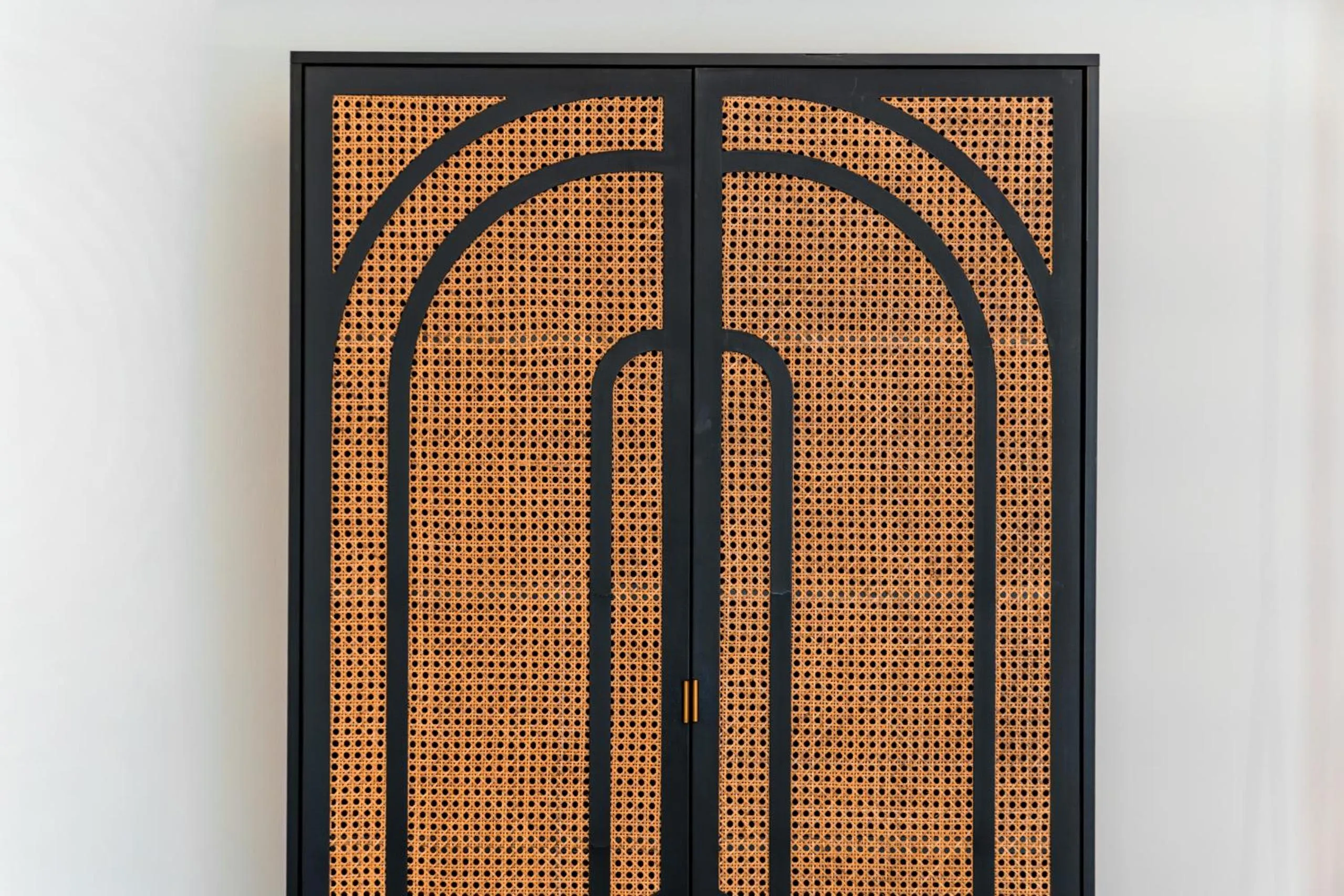 wardrobe in goldfinger + suites