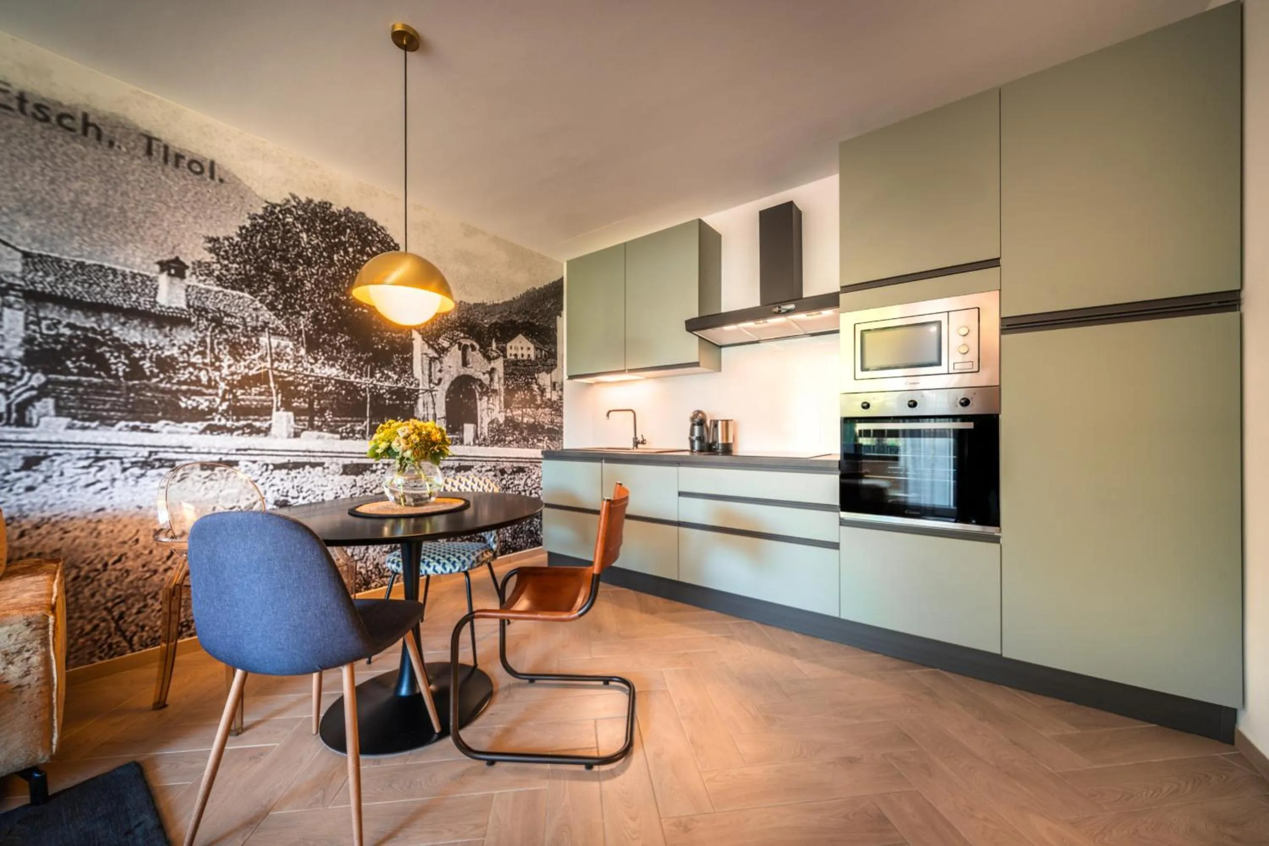 Kitchen or kitchenette in goldfinger + suites