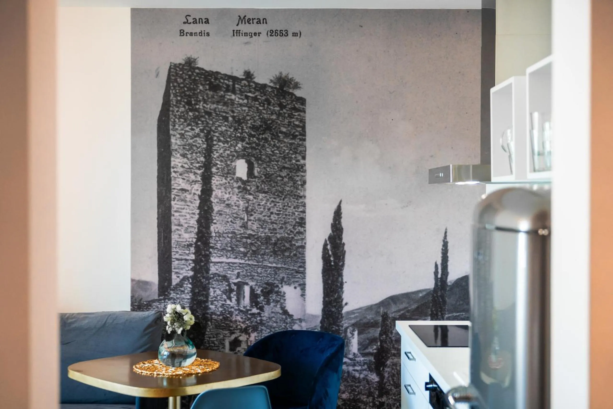 Kitchen or kitchenette in goldfinger + suites