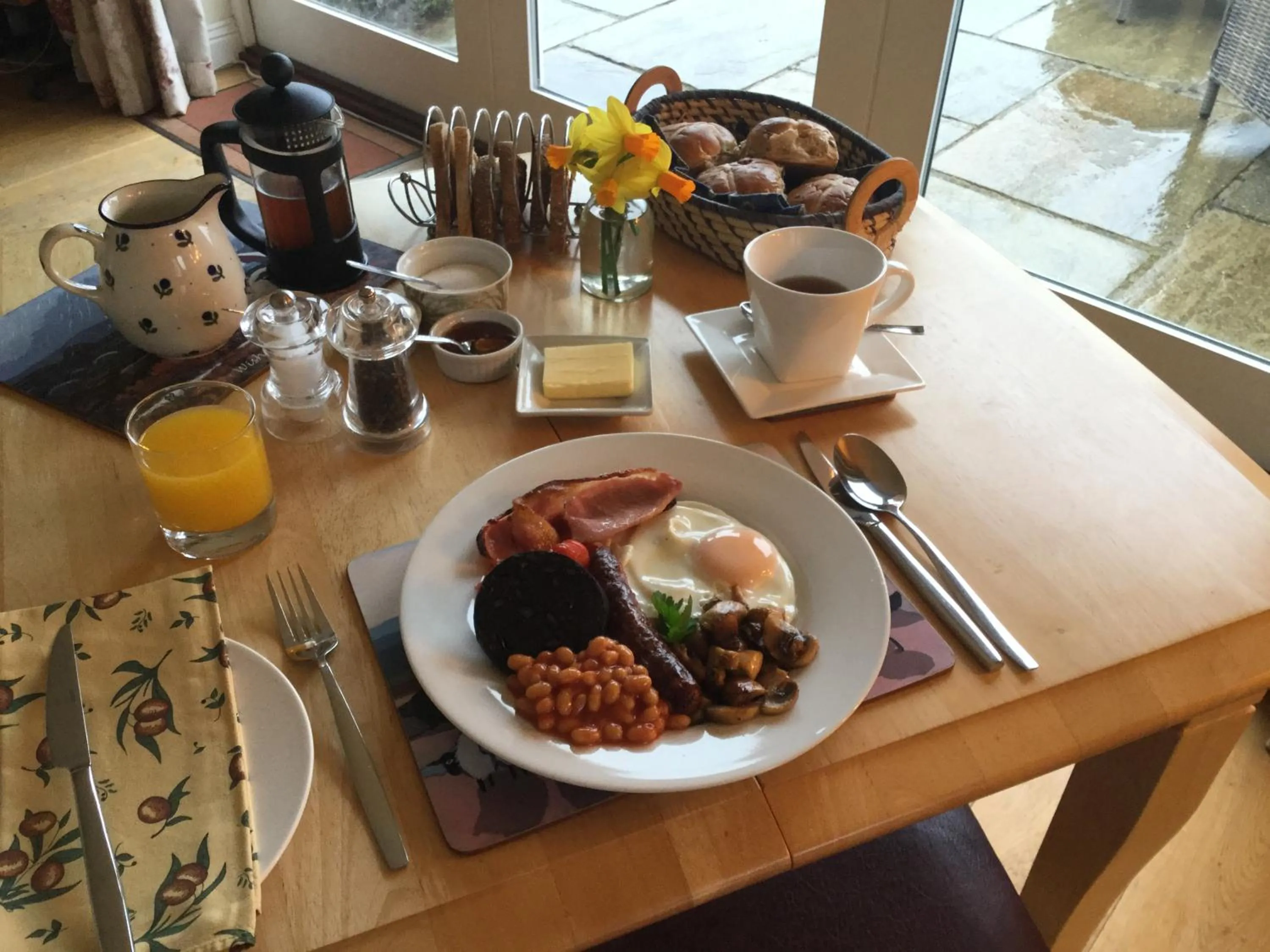 English/Irish breakfast in The Lodge, at Orchard Cottage
