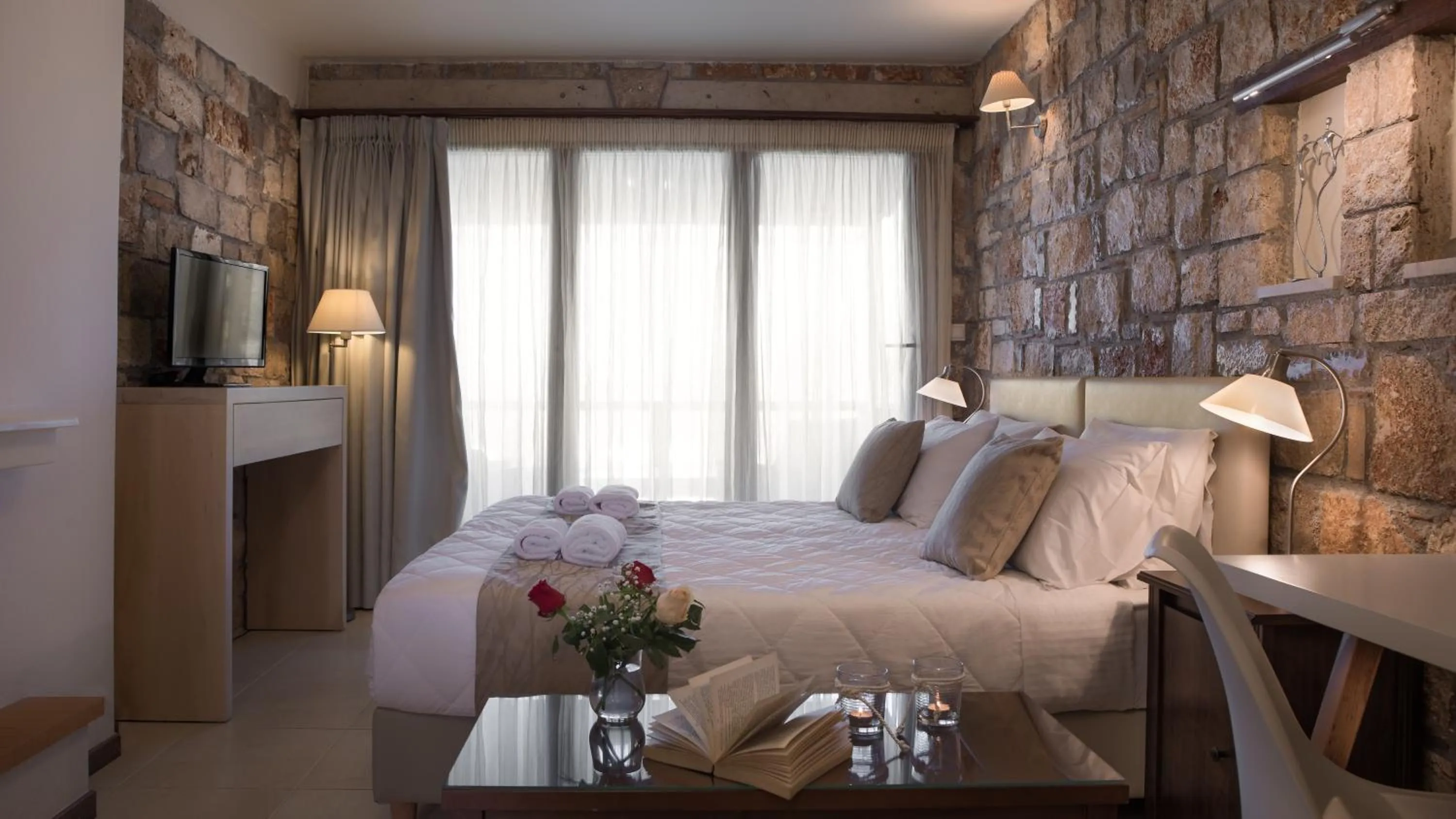 Living room, Bed in Enalio Suites