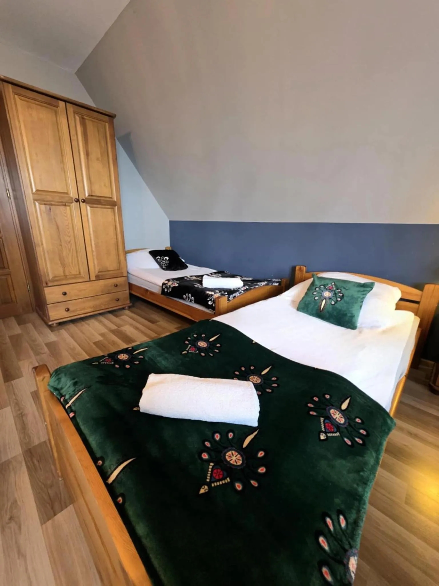 Bed in Pensjonat Harmatówka - ATRAKCYJNY PAKIET ŚWIĄTECZNY - blisko basenów termalnych