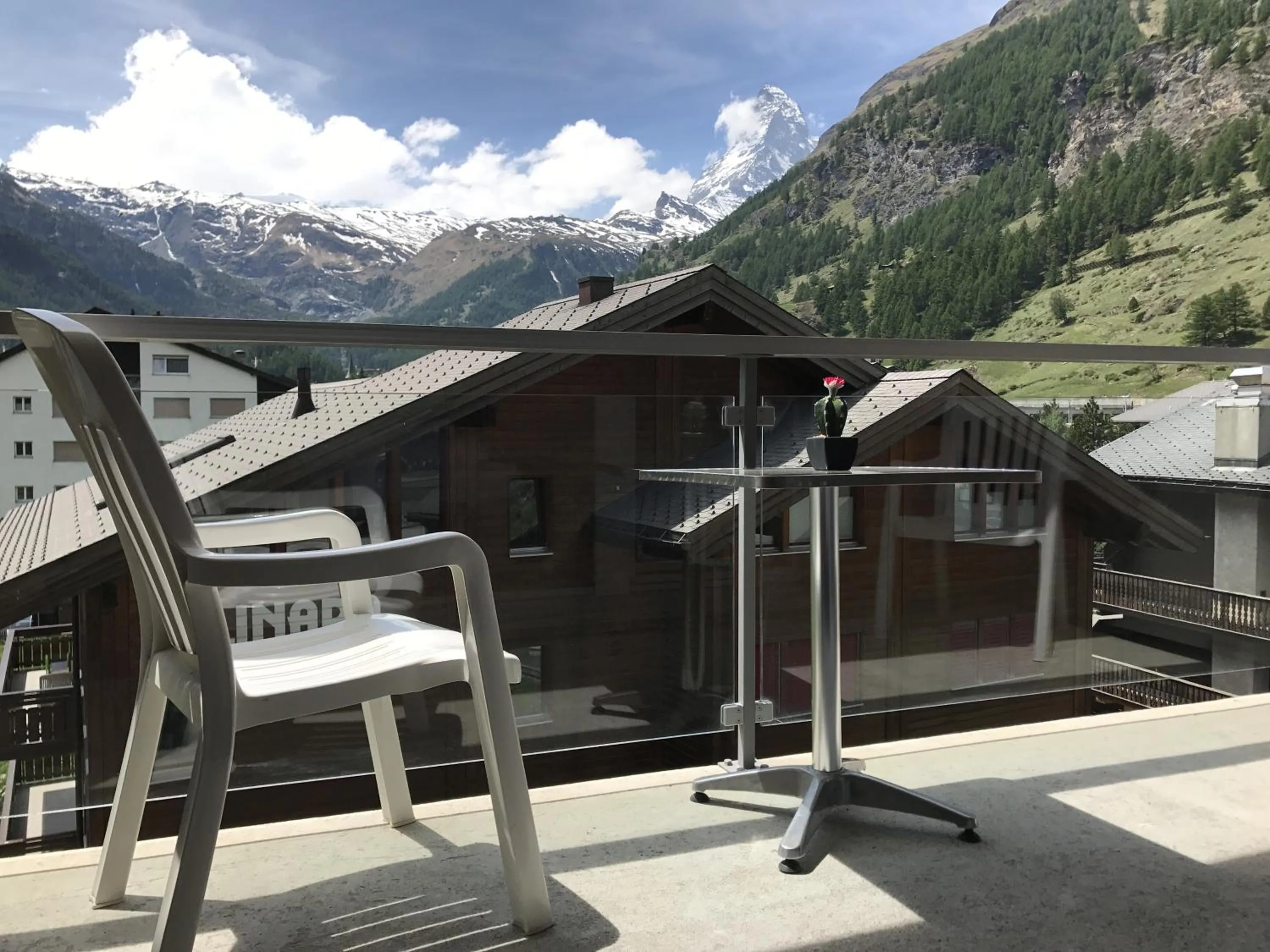 Mountain view in Good Value Apartments by MX Zermatt
