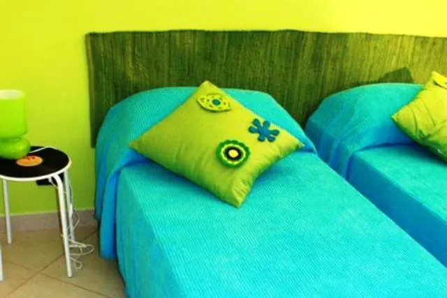 cot, Bed in Tra Gianicolo e Trastevere