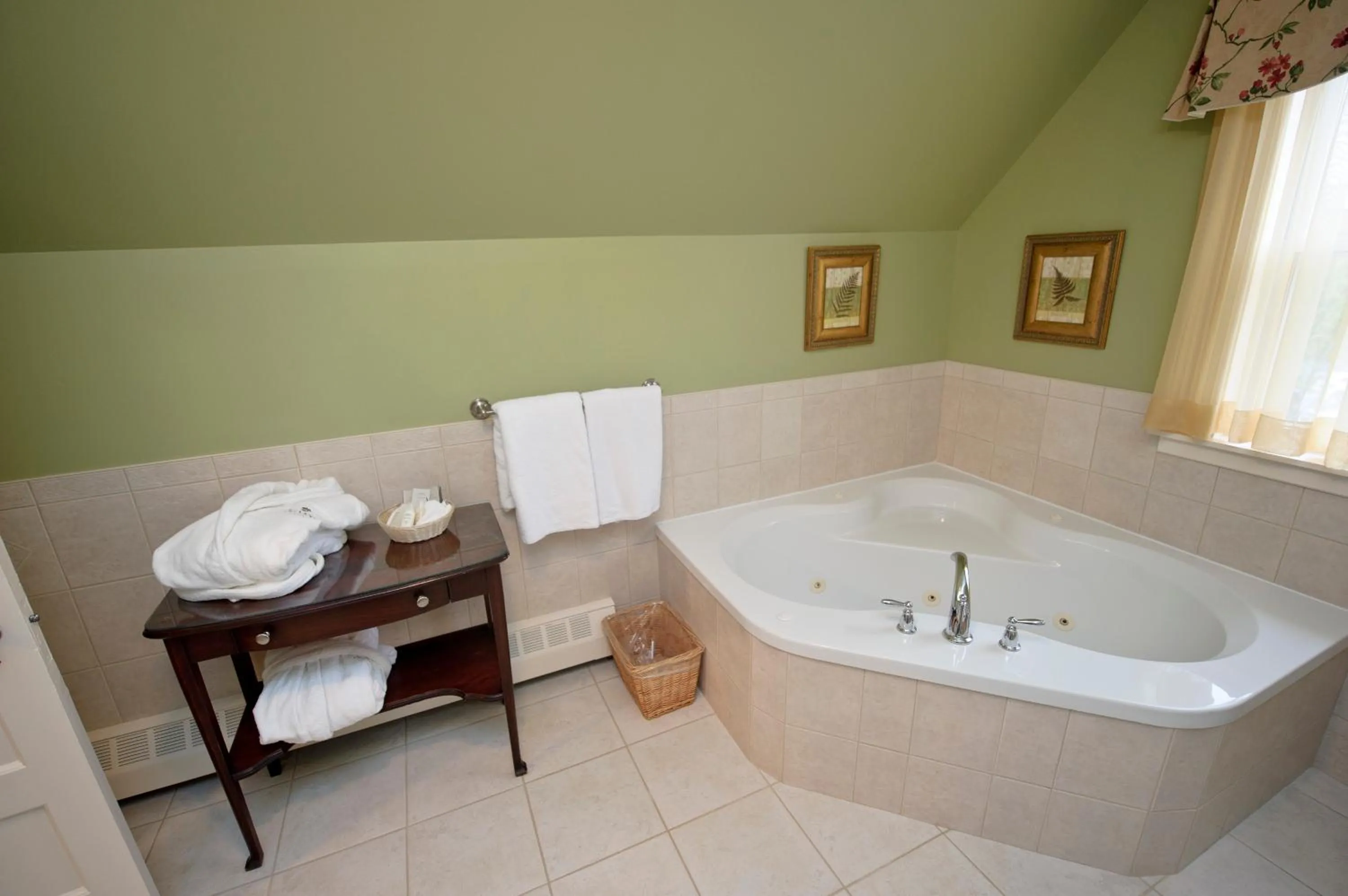 Spa and wellness centre/facilities in Dundee Arms Inn