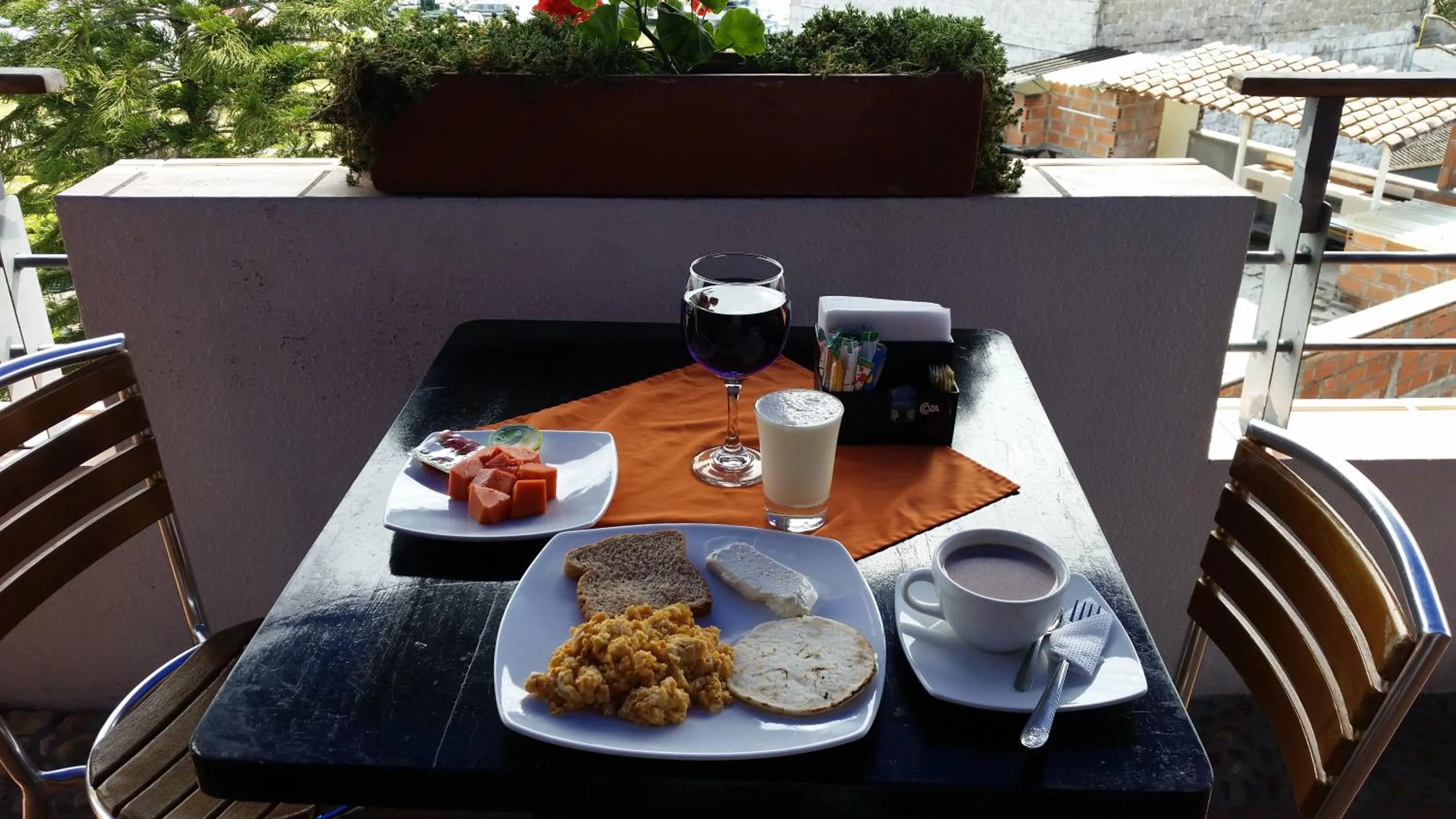 Breakfast in Hotel Guatatur