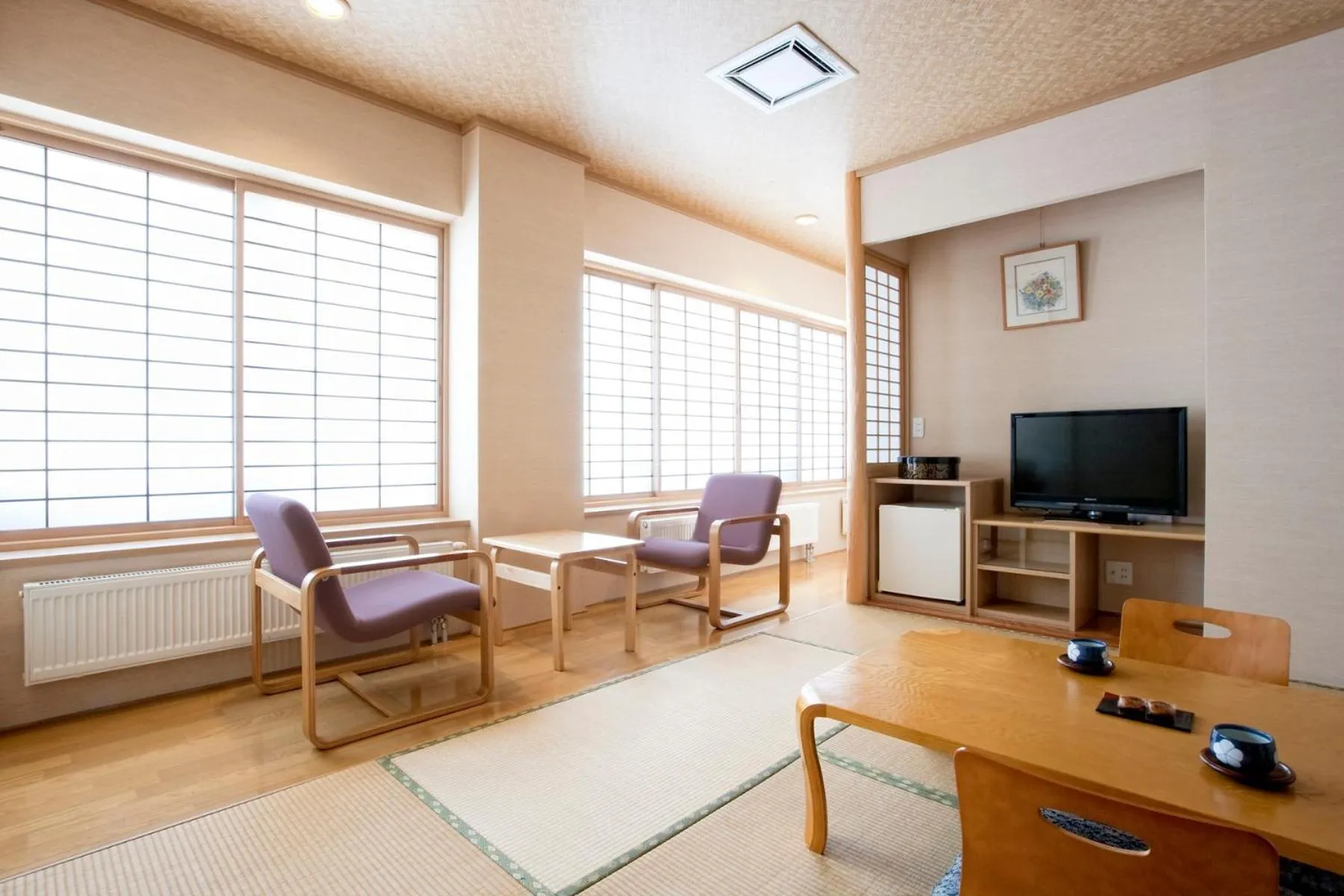 Photo of the whole room in Karurusu Onsen Yumoto Orofuresou