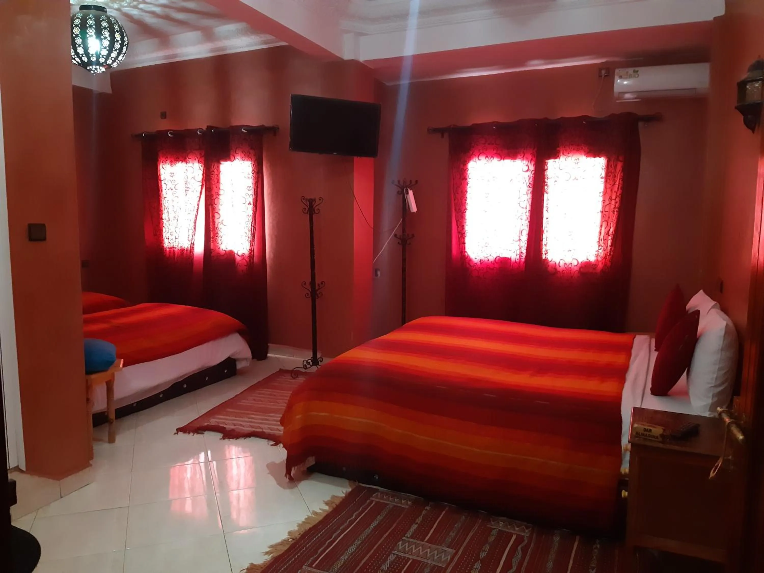 Bed in Hôtel Restaurant Dar Al Madina