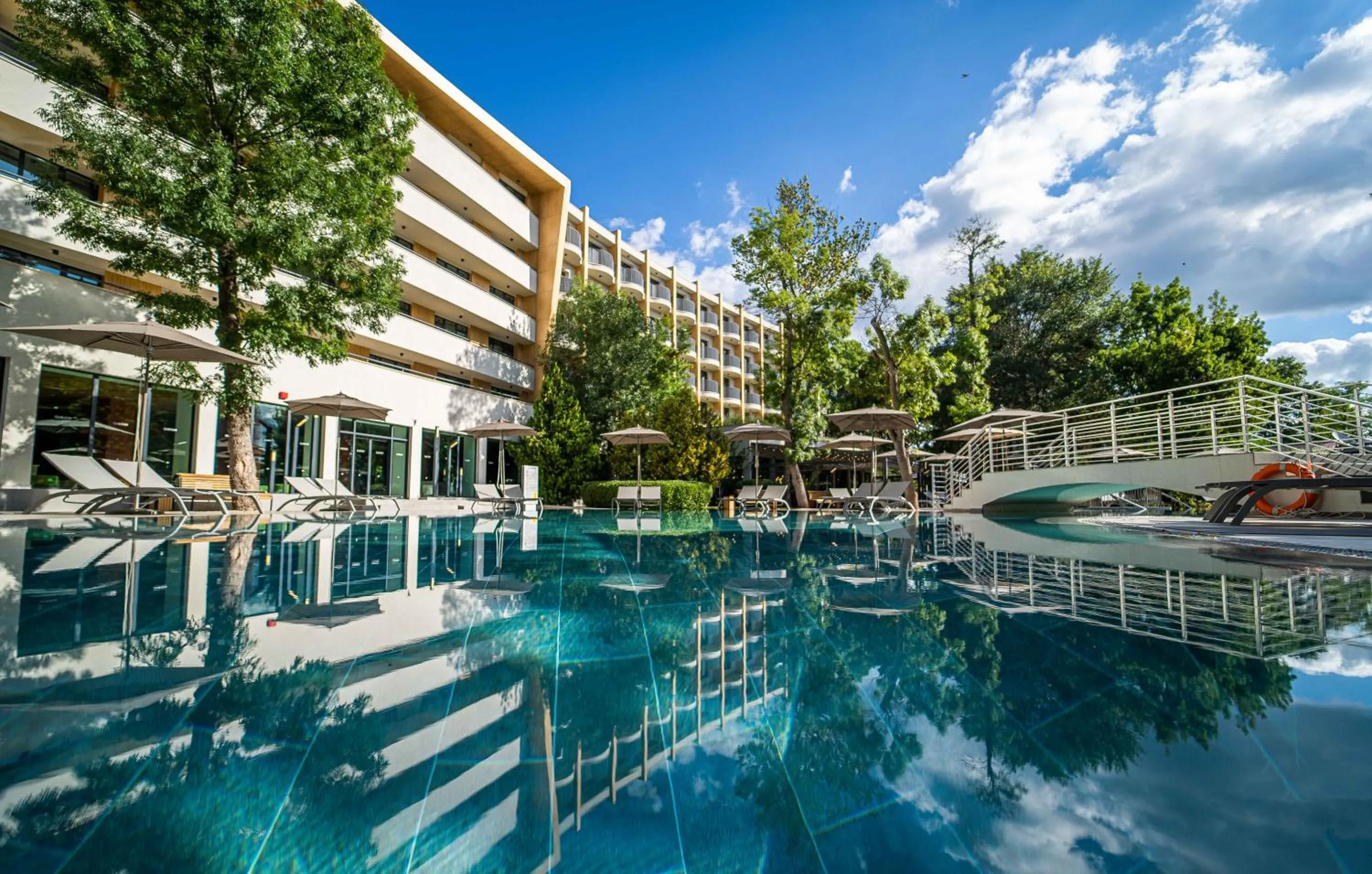 Property building in HVD Club Bor Ultra All Inclusive - Private Beach & Free parking