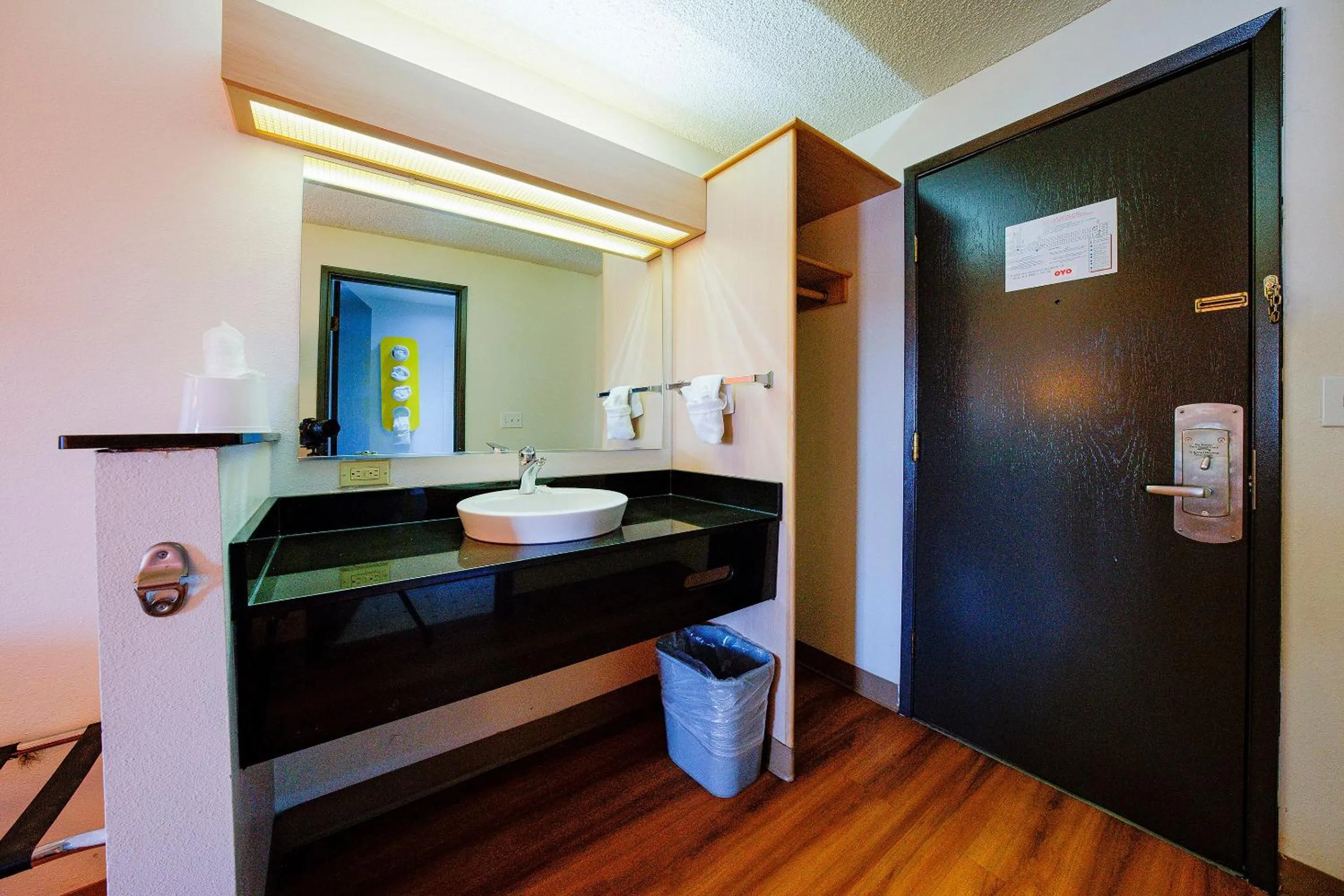 Bathroom in OYO Hotel Hermiston OR, Downtown