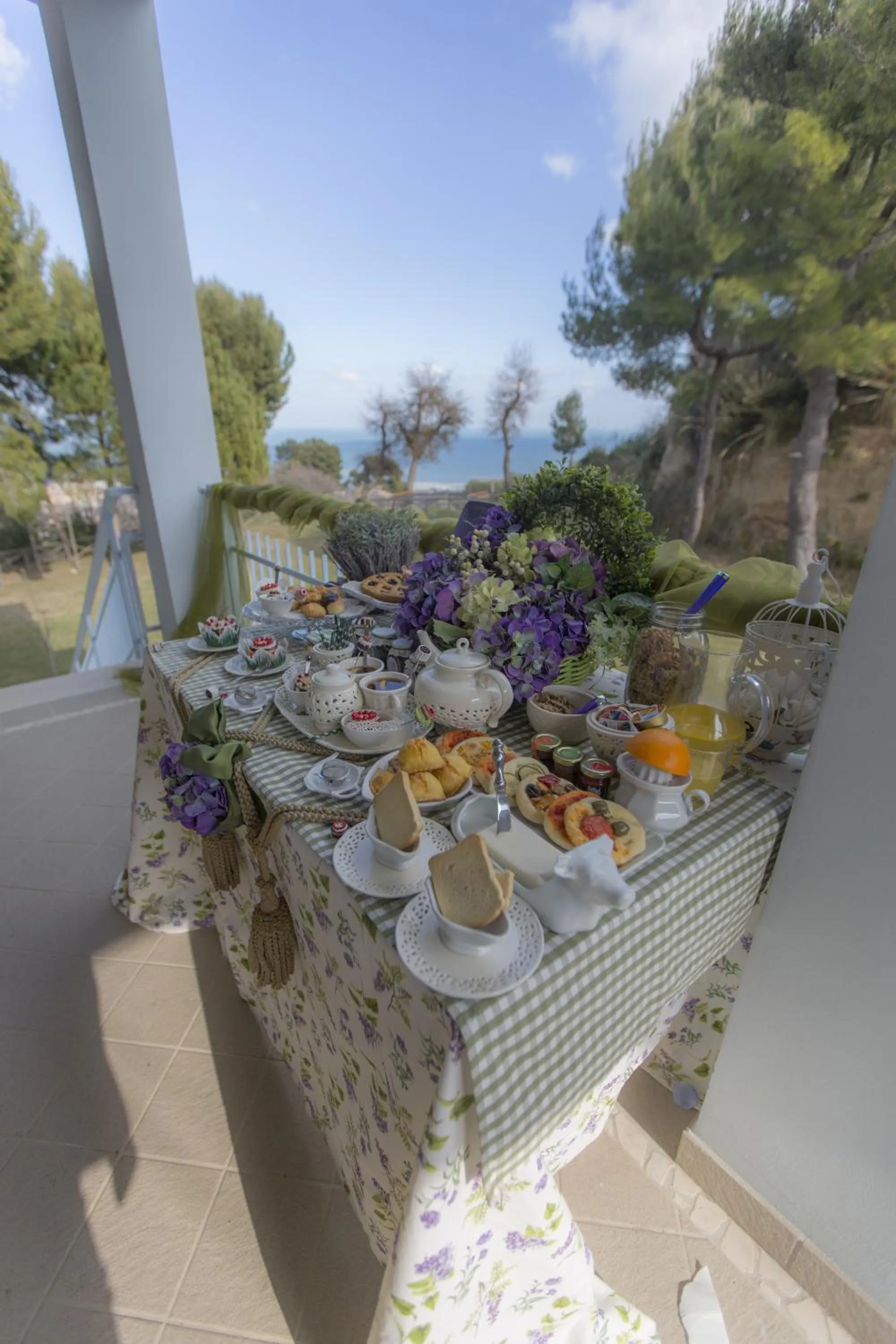 Breakfast in B&B La casa di g.g.