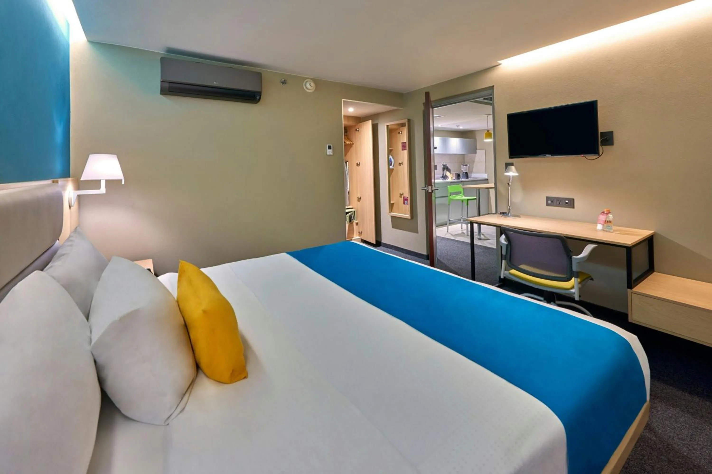 Bedroom, Bed in City Express by Marriott Toluca